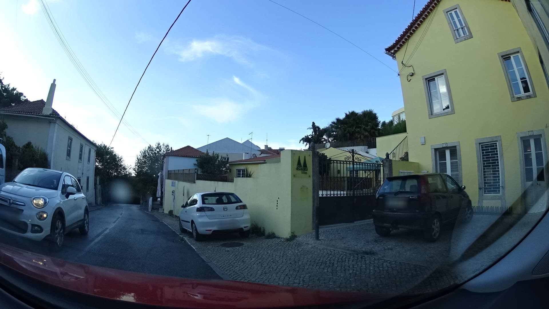 Street view near Resting Points - Calçada, Sintra — © sashazykov (CC BY-SA · Mapillary)