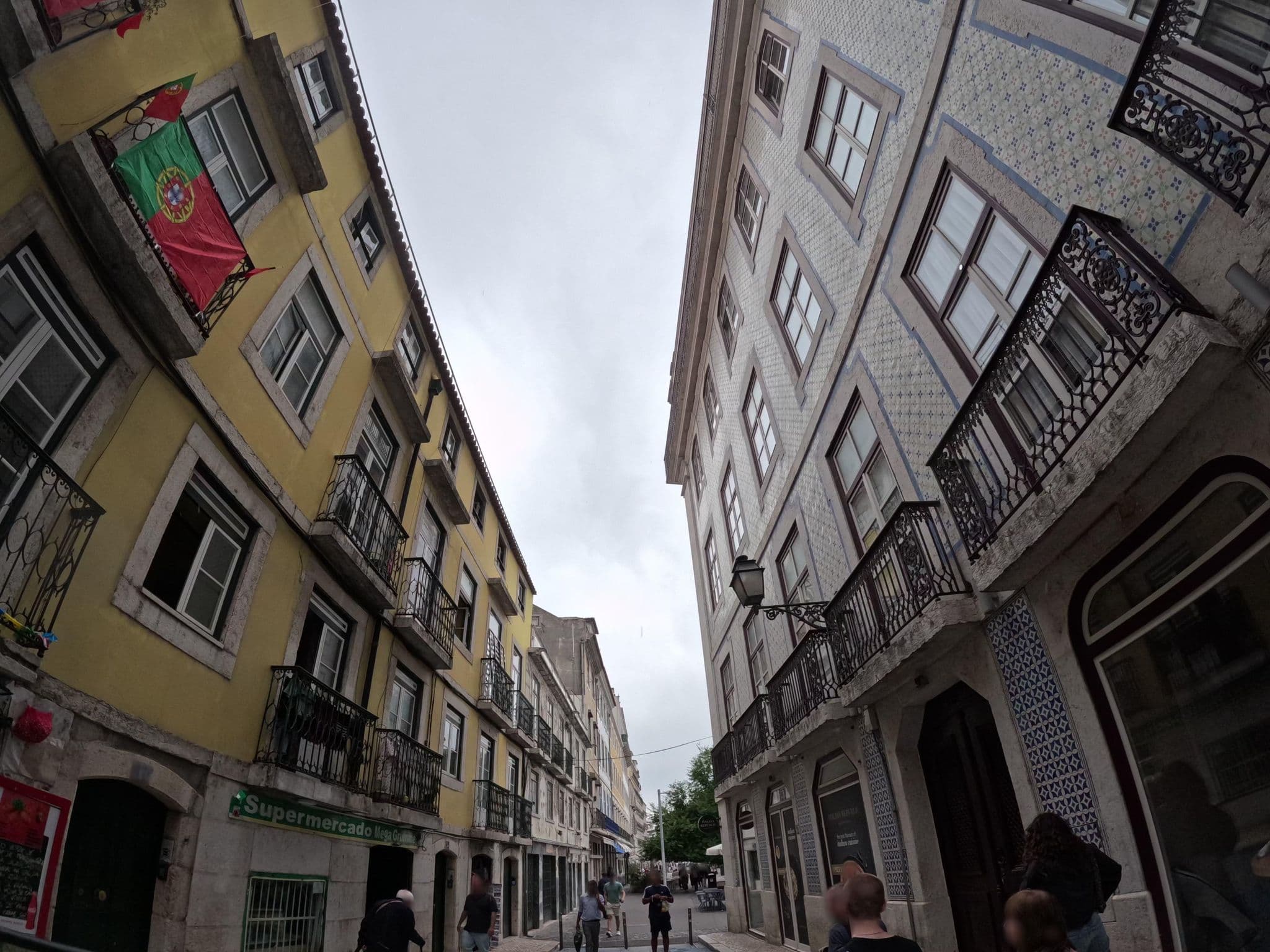 Street view near Lisbon Amazing Hostel, Baixa — © claudiop (CC BY-SA · Mapillary)