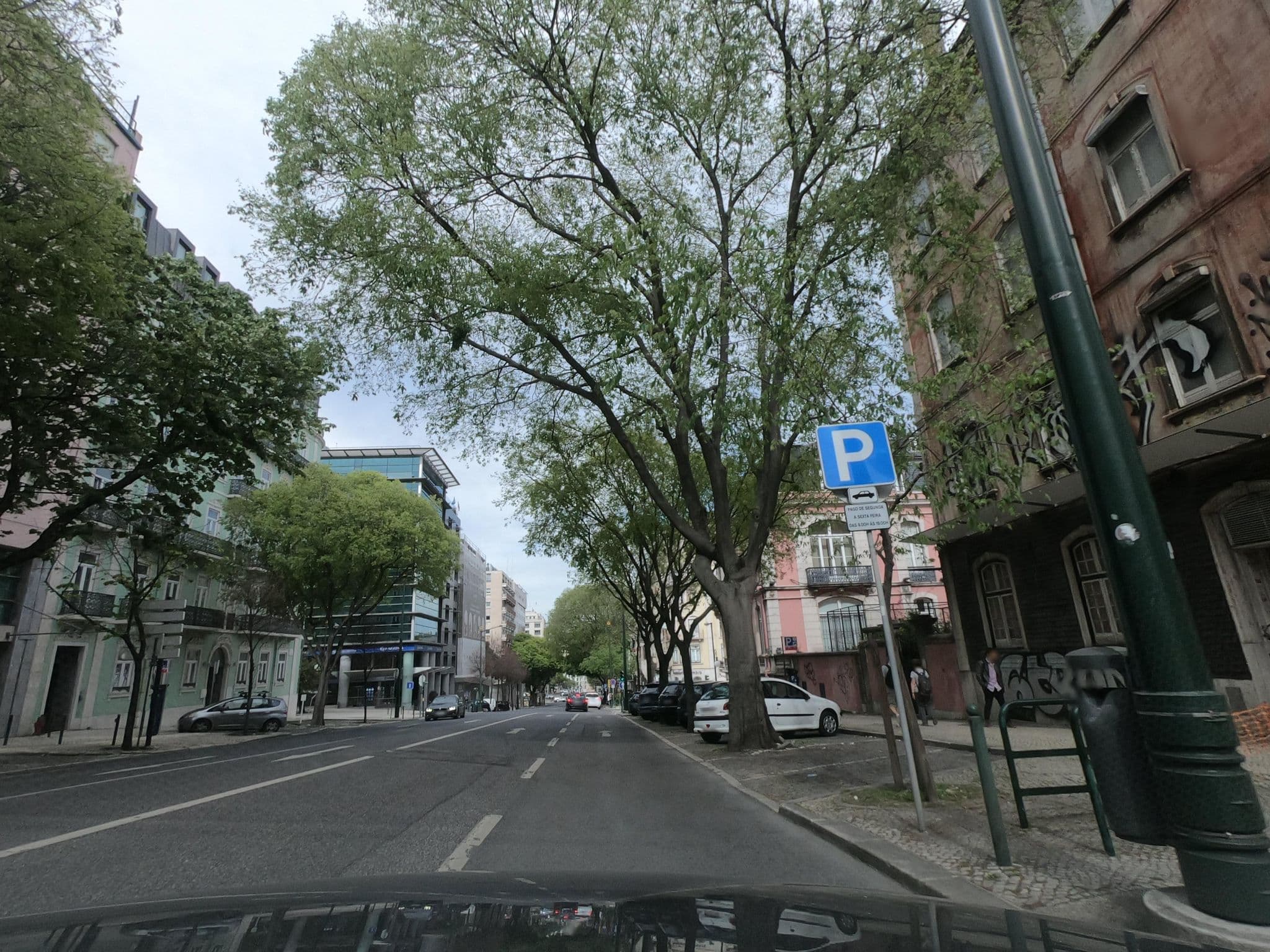 Street view near Holiday Inn Express Lisbon - Av. Liberdade, Lisbon — © filohipo (CC BY-SA · Mapillary)