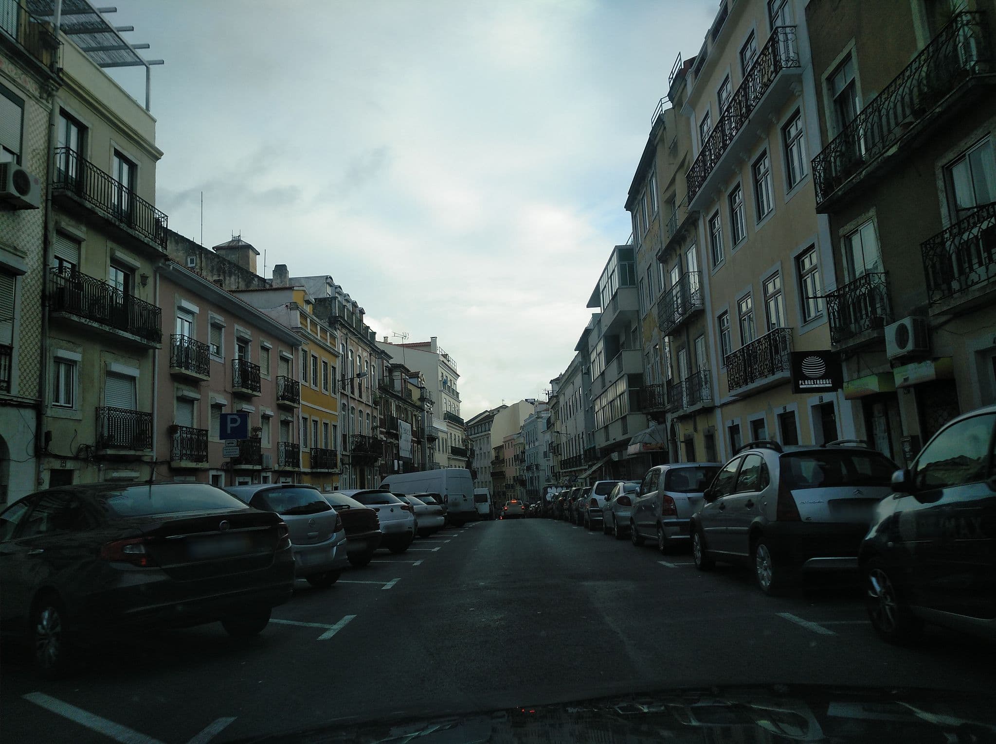Street view near TT Anjos Lisbon Rooms, Intendente — © filohipo (CC BY-SA · Mapillary)