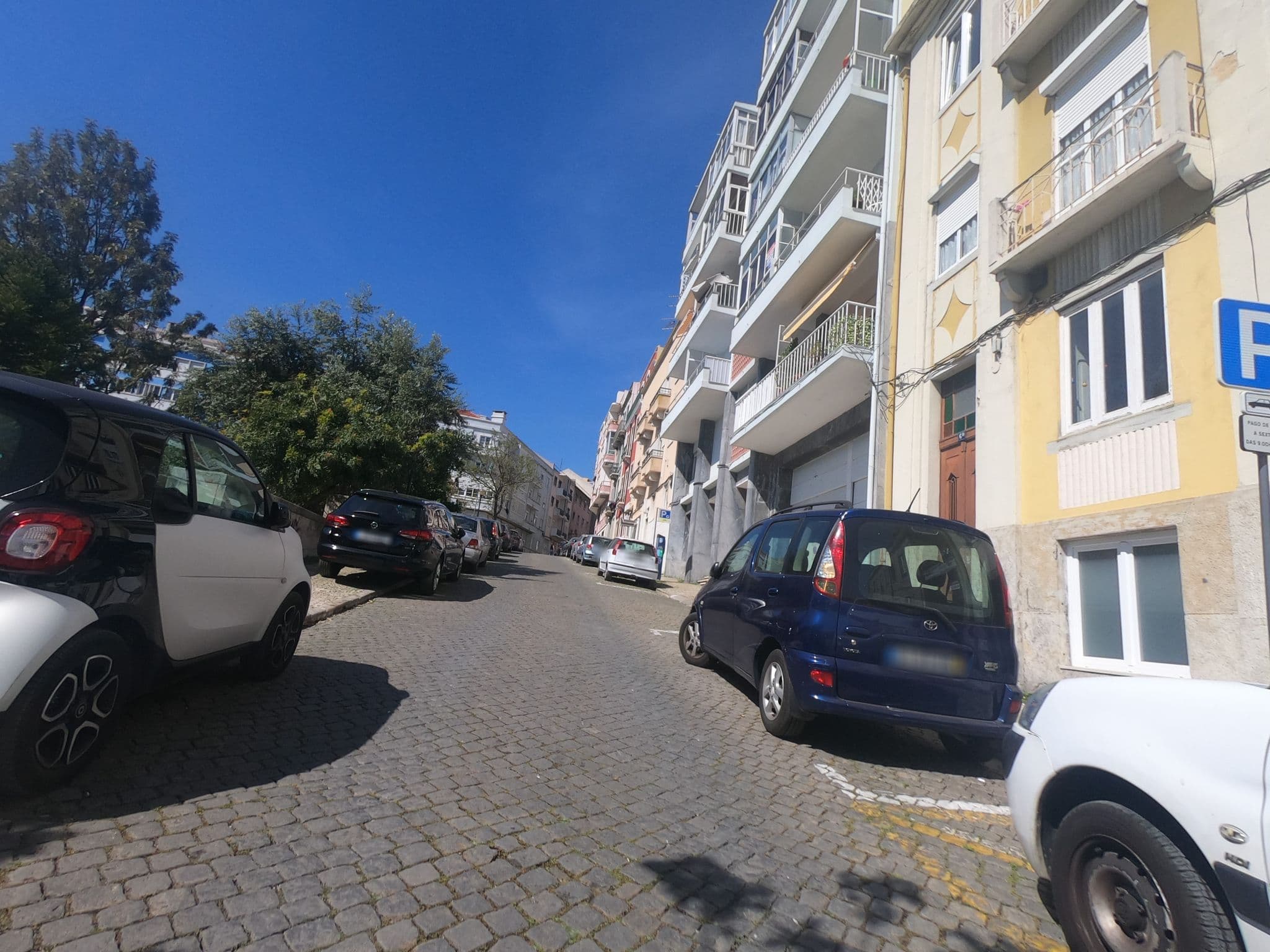 Street view near Cozy Apartment In Center, Intendente — © filohipo (CC BY-SA · Mapillary)
