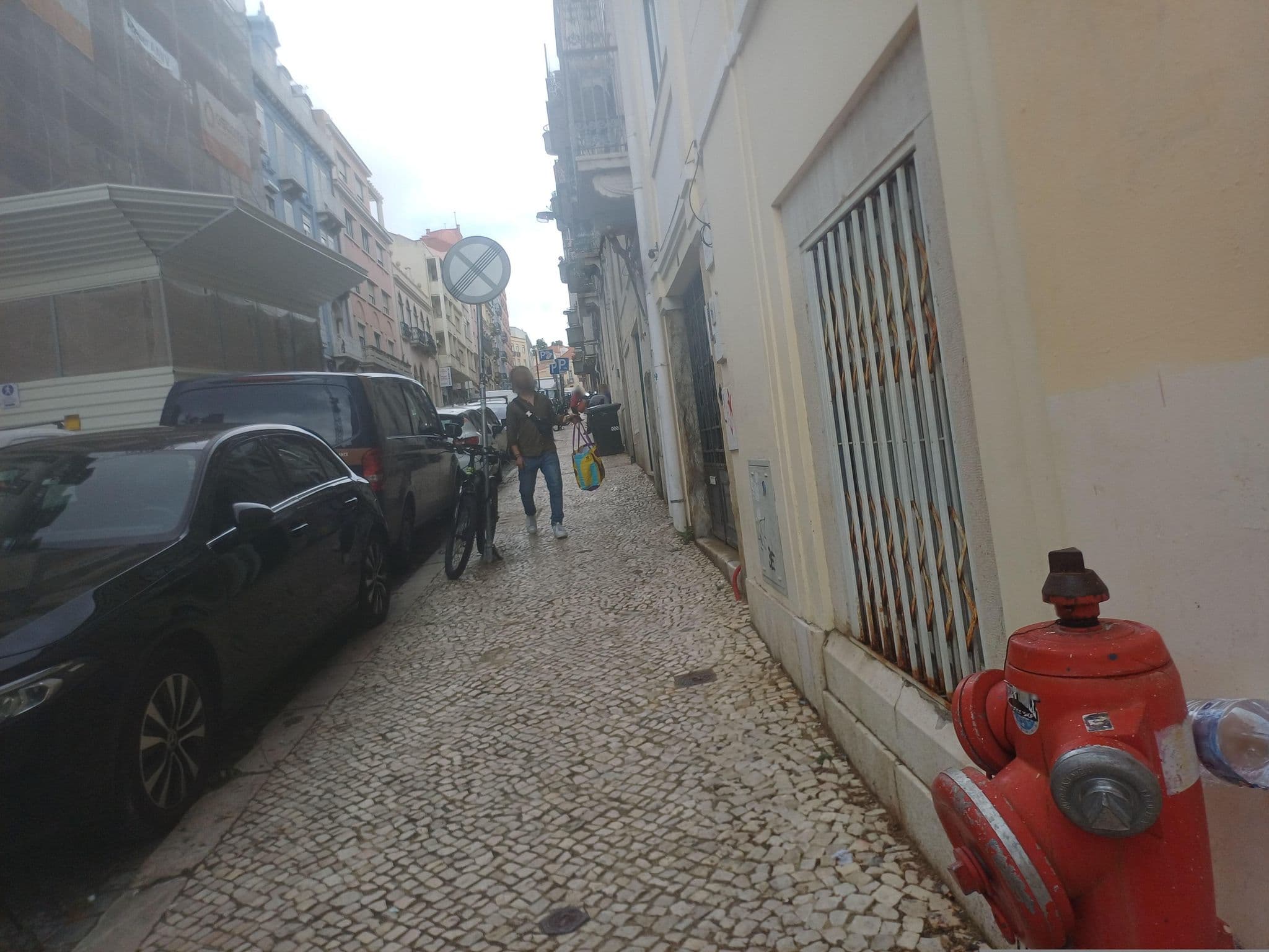 Street view near Pensão Estremadura, Intendente — © beer119 (CC BY-SA · Mapillary)