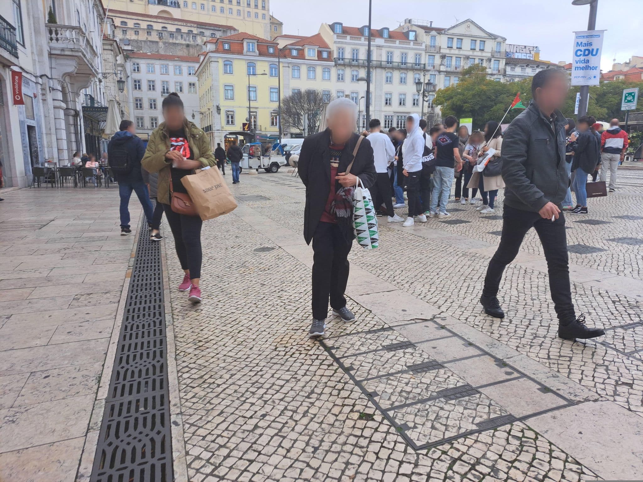 Street view near Downtown Design Hostel, Baixa — © beer119 (CC BY-SA · Mapillary)