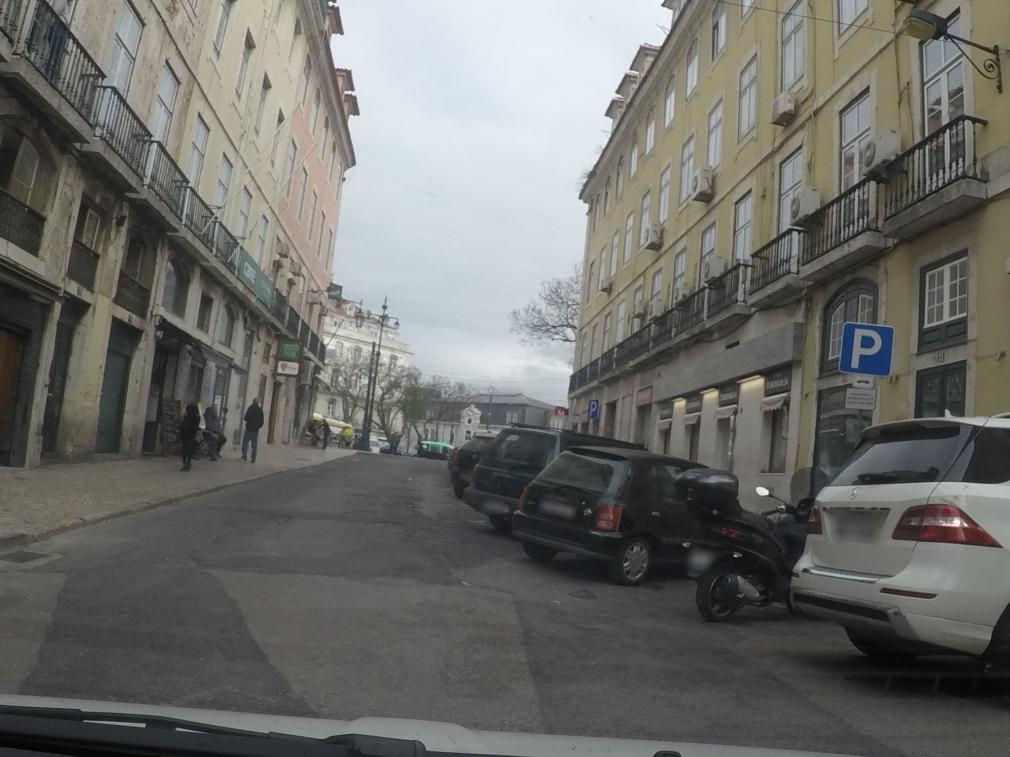 Street view near Hello Lisbon Cais do Sodre Apartments, Bairro Alto — © chrisbeddow (CC BY-SA · Mapillary)