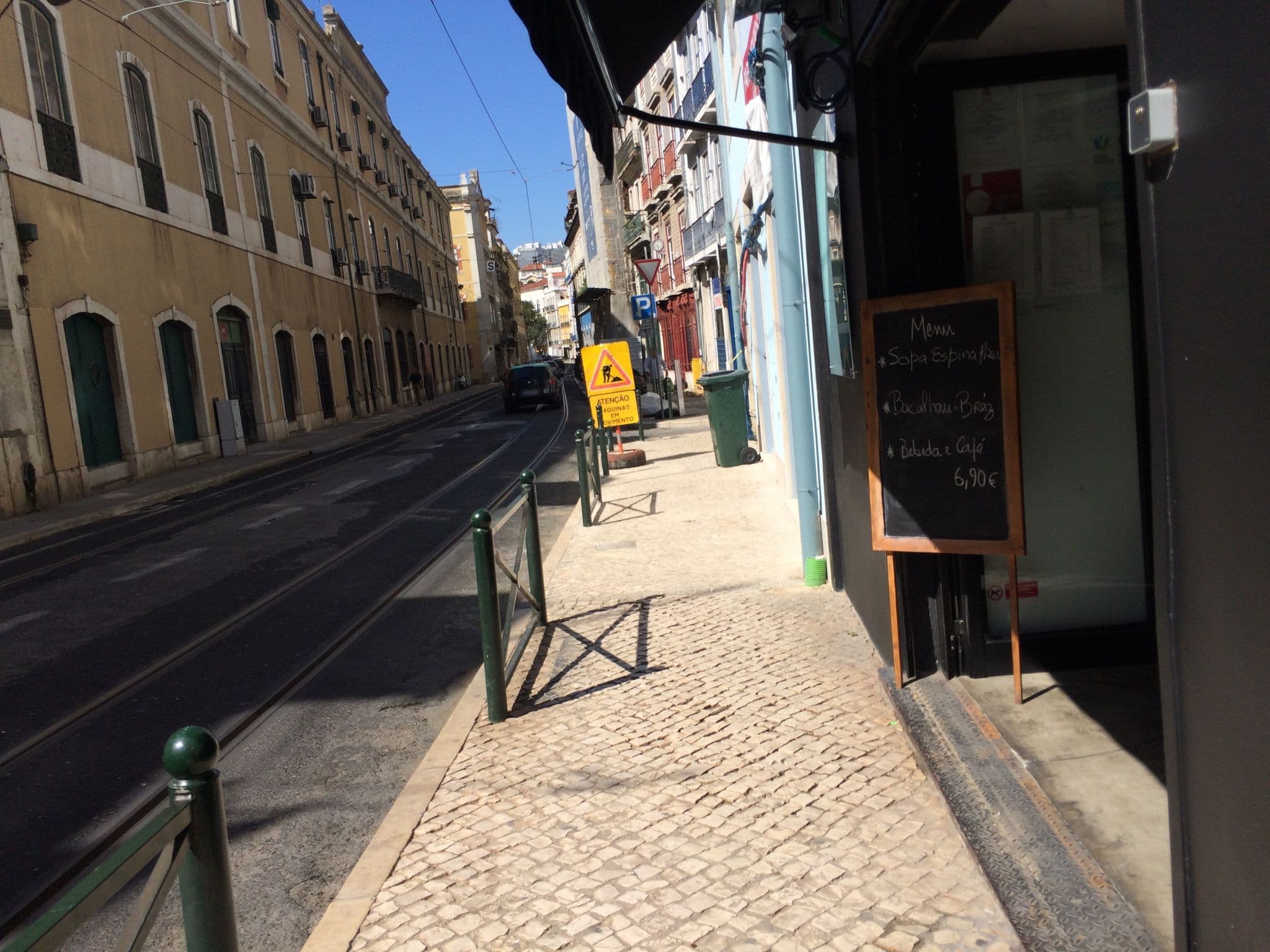 Street view near Akicity Cais Sodré In, Bairro Alto — © peterleth (CC BY-SA · Mapillary)