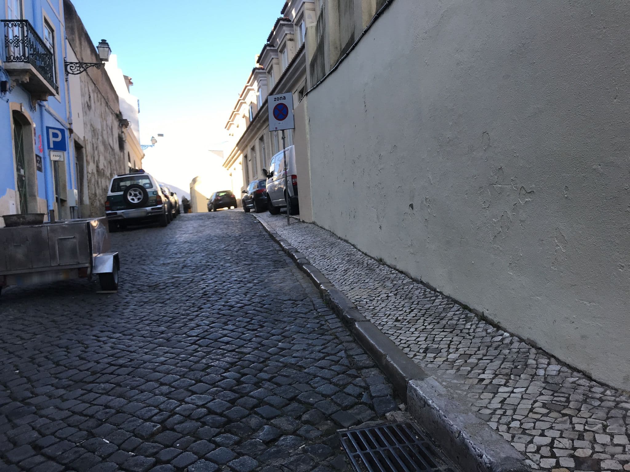 Street view near Waytostay, Graça — © miguel_andrade (CC BY-SA · Mapillary)