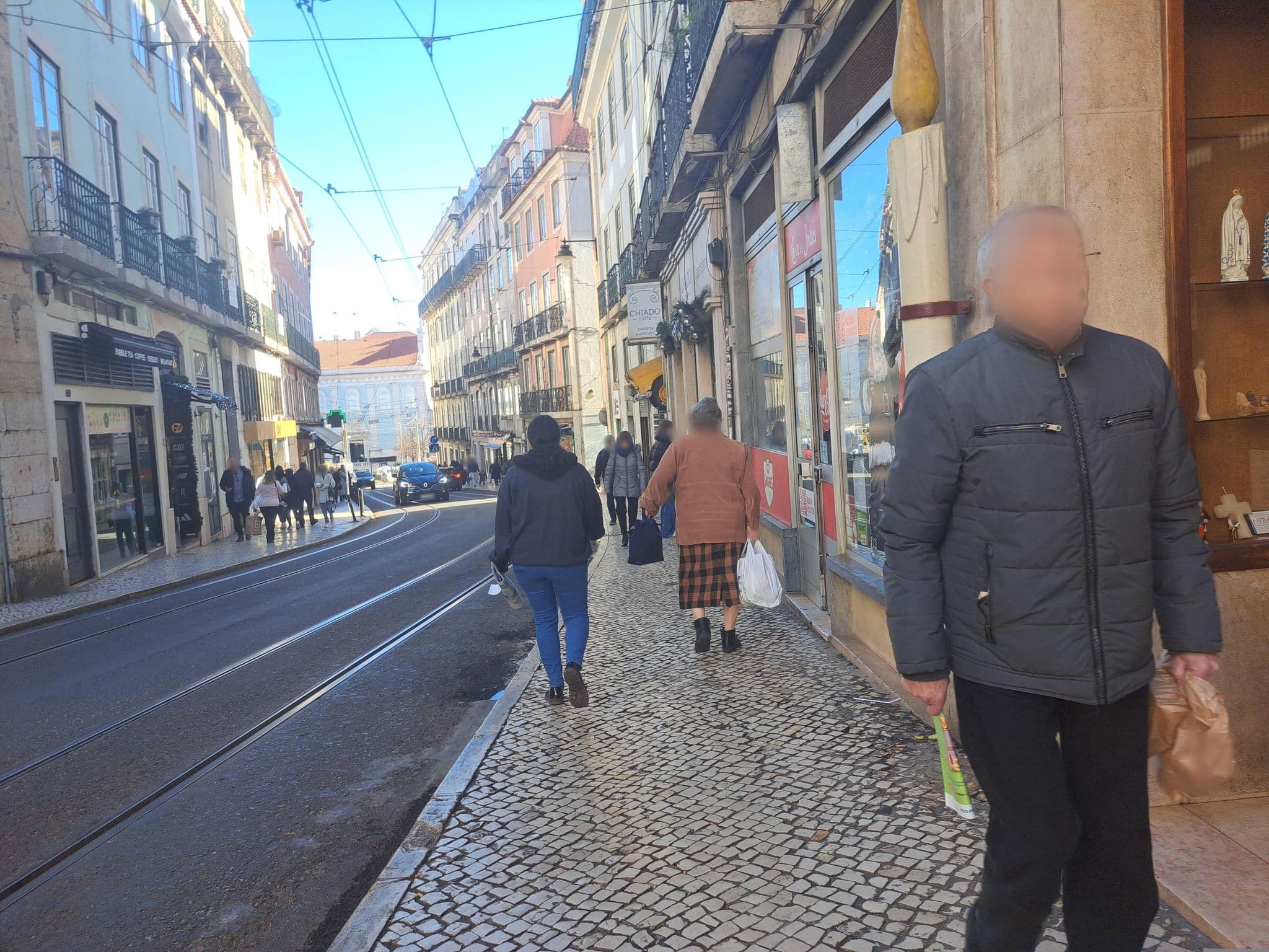 Street view near Heart Of Lisbon, Bairro Alto, Bairro Alto — © beer119 (CC BY-SA · Mapillary)