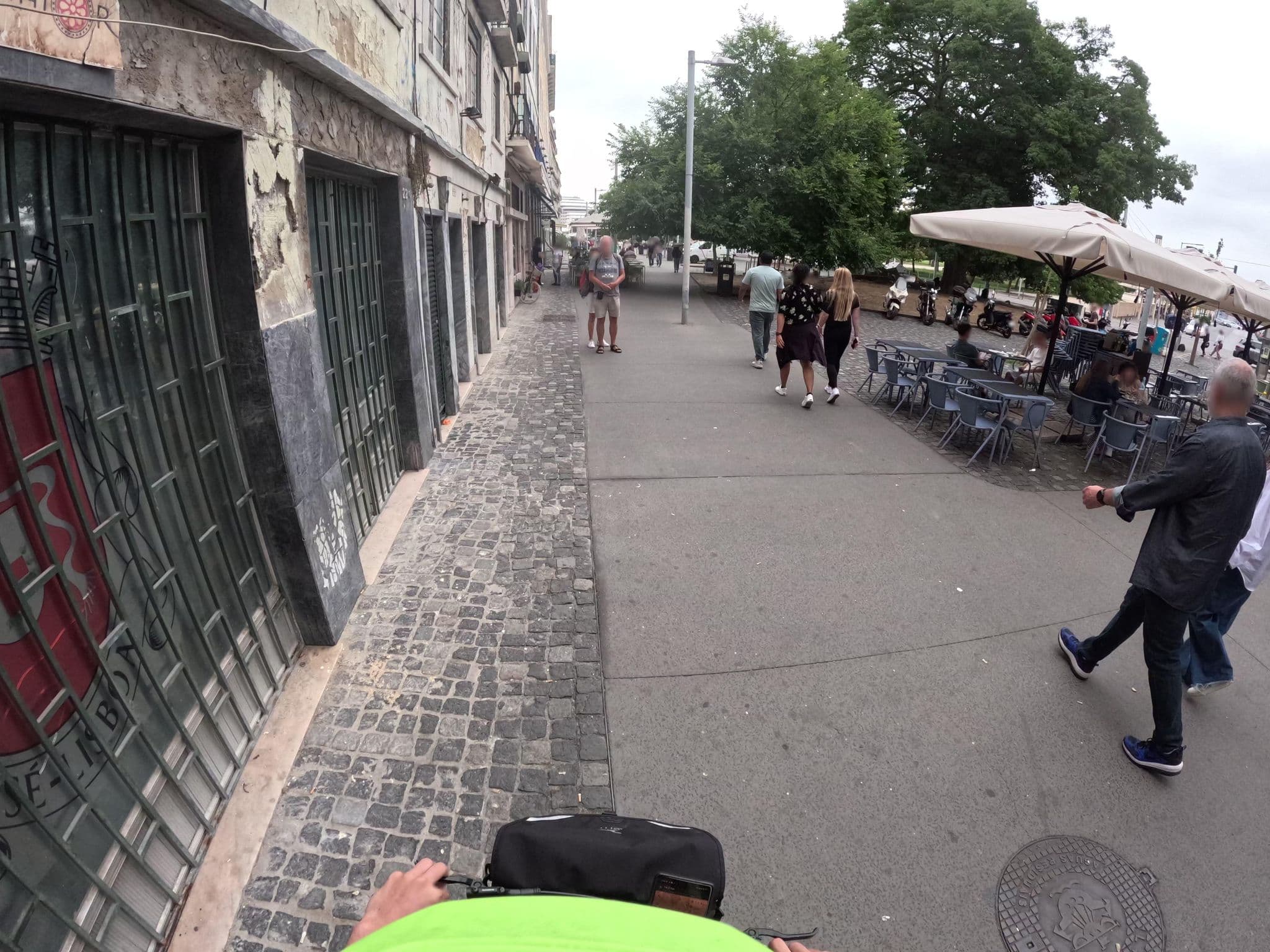 Street view near Peter's Apartments, Baixa — © claudiop (CC BY-SA · Mapillary)