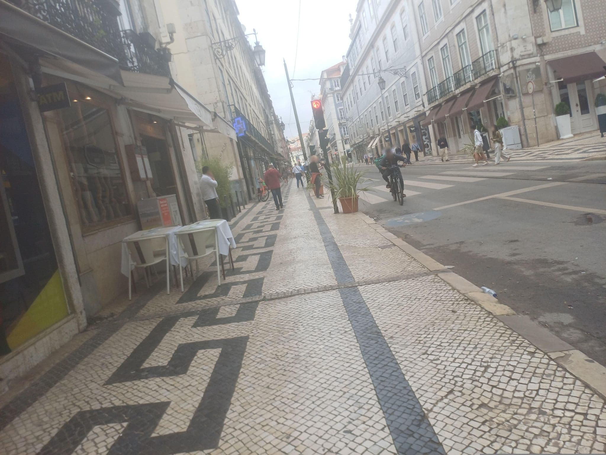 Street view near Casa Portuguesa Prata 173, Baixa — © beer119 (CC BY-SA · Mapillary)