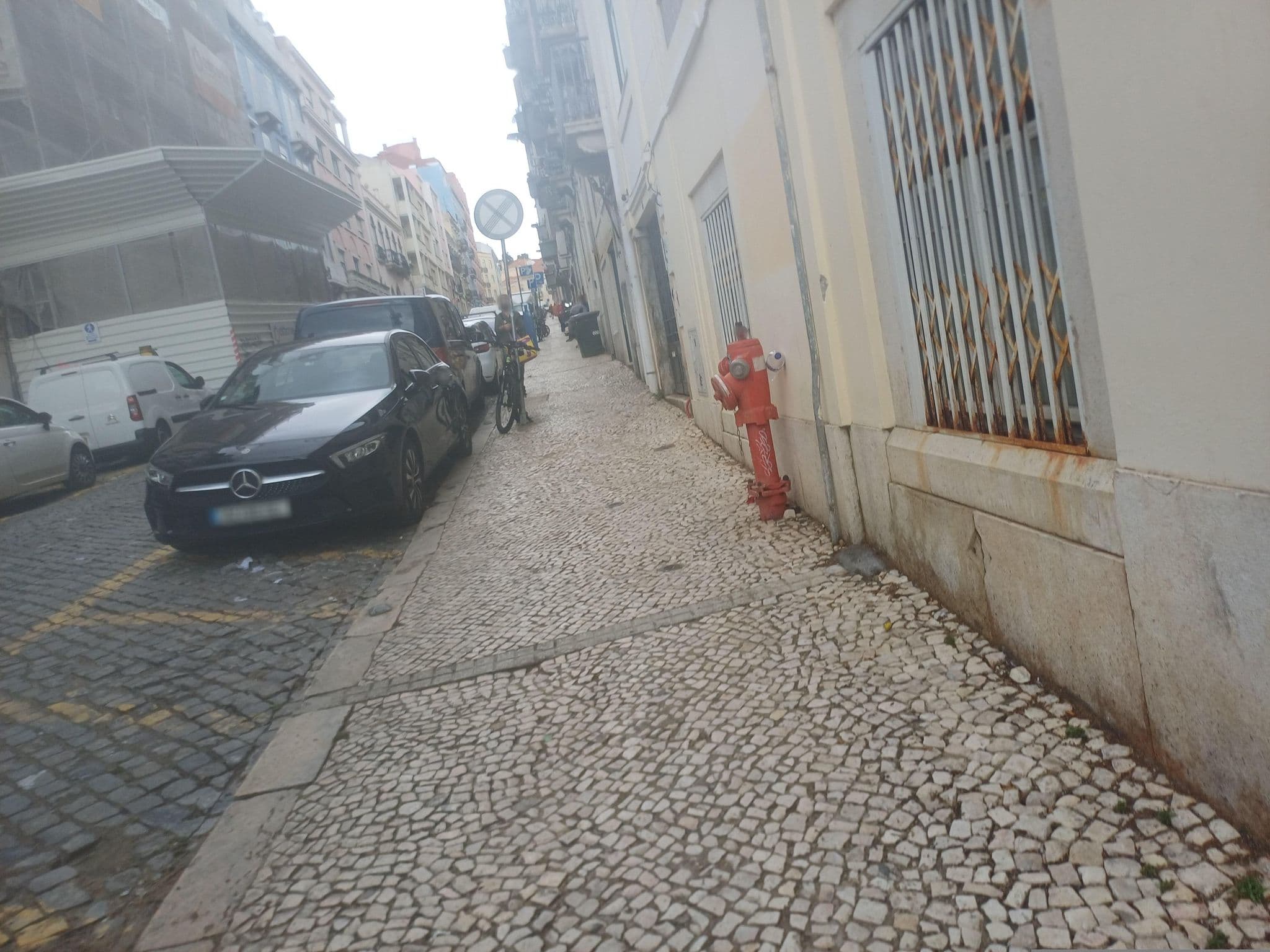 Street view near Rcgi Homesweet In Lisboa, Intendente — © beer119 (CC BY-SA · Mapillary)