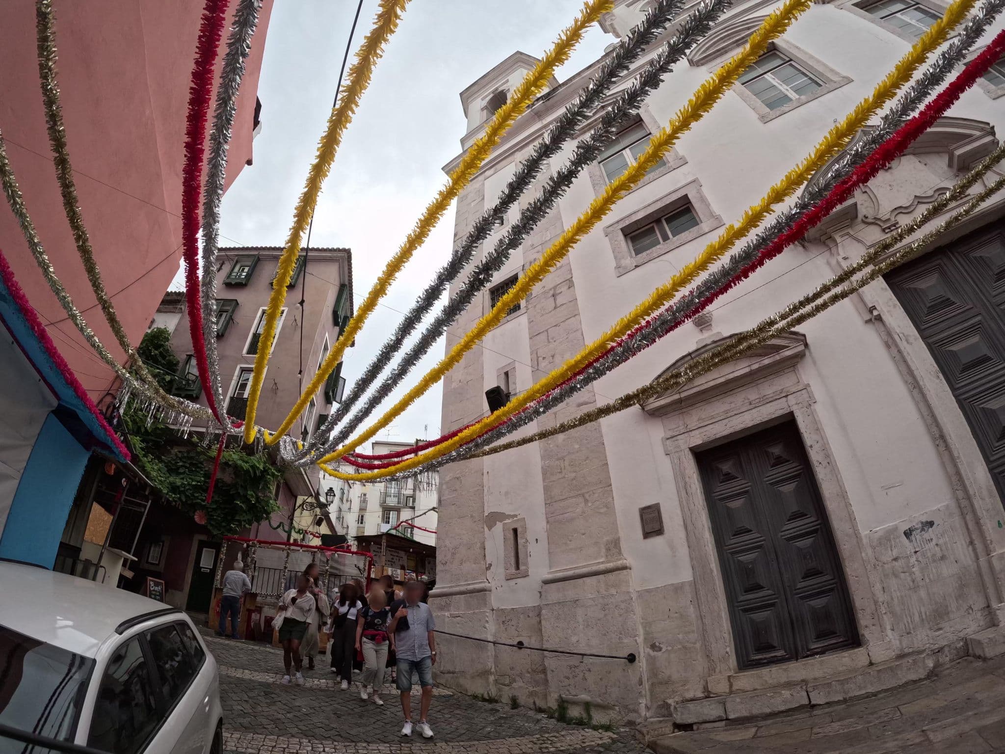 Street view near Elegant S. Miguel Apartment, Alfama — © claudiop (CC BY-SA · Mapillary)