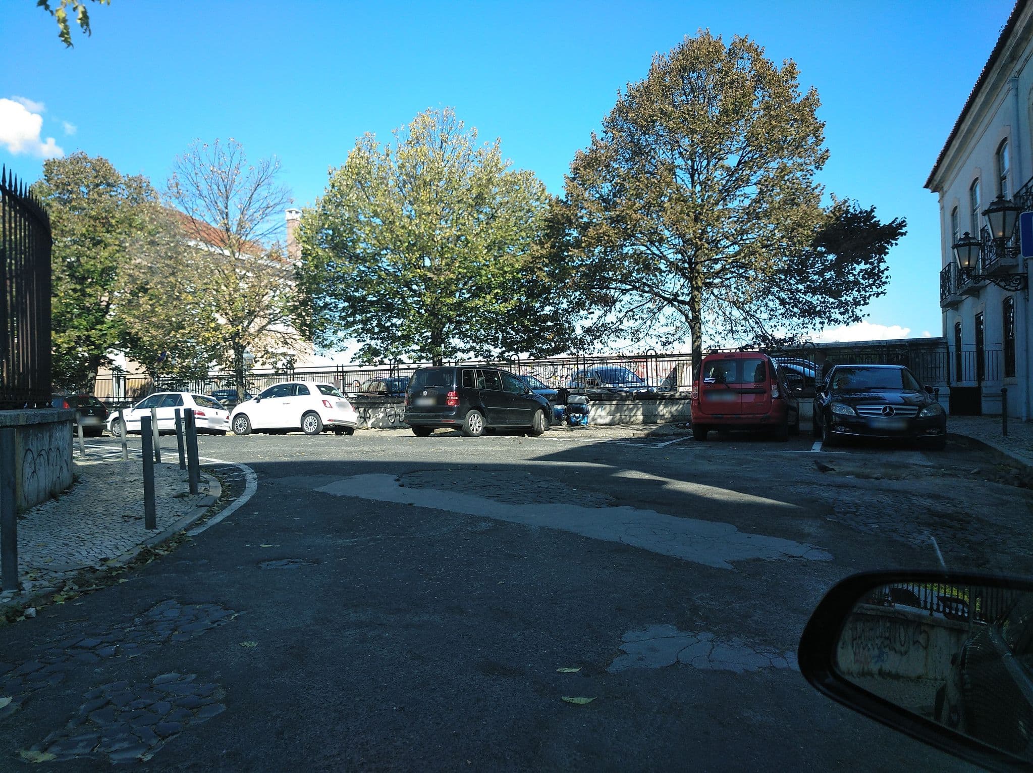 Street view near Lavra Tram Apartments, Intendente — © filohipo (CC BY-SA · Mapillary)