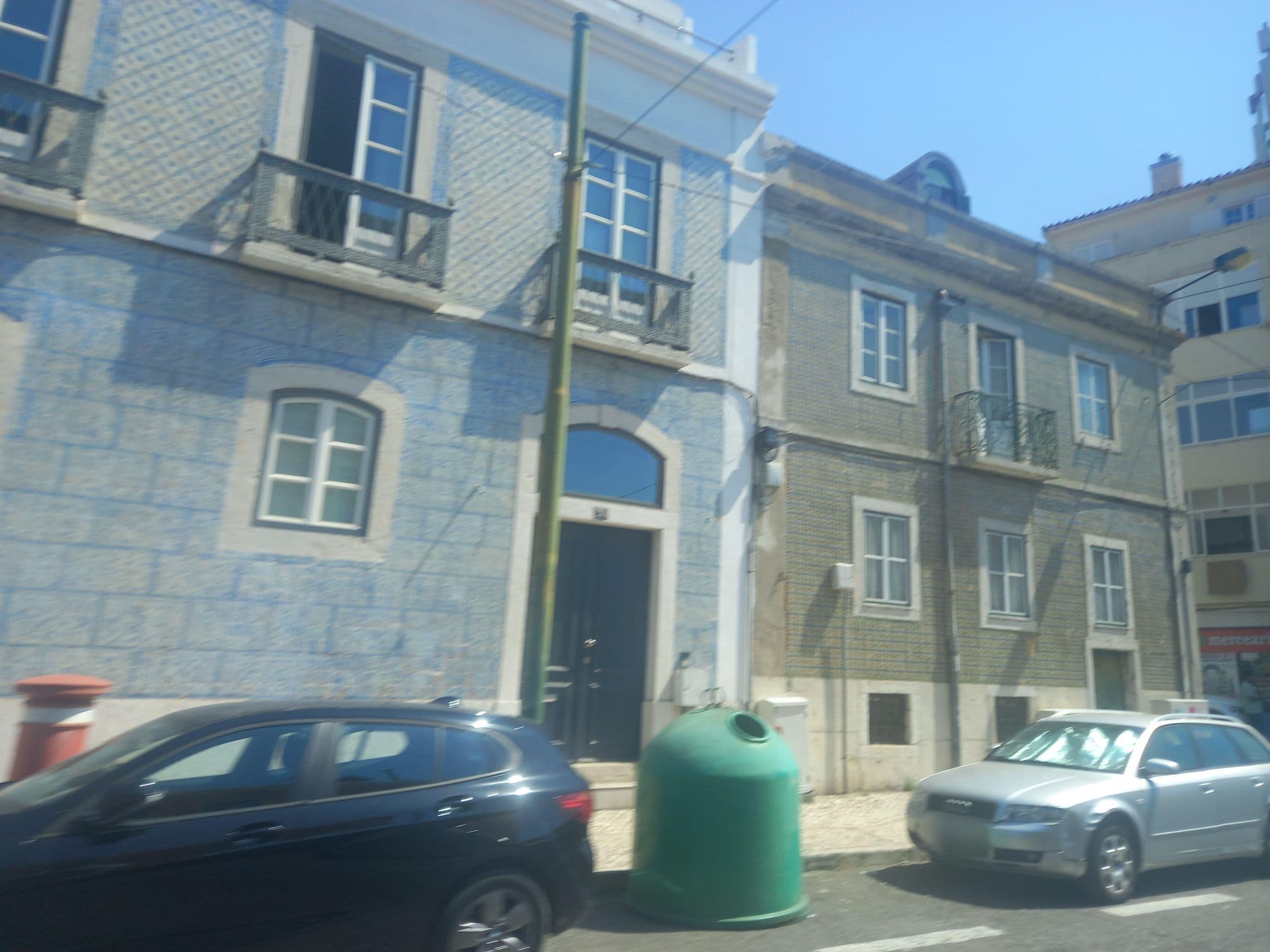 Street view near In Belém Hostel, Belém — © danielagos12 (CC BY-SA · Mapillary)