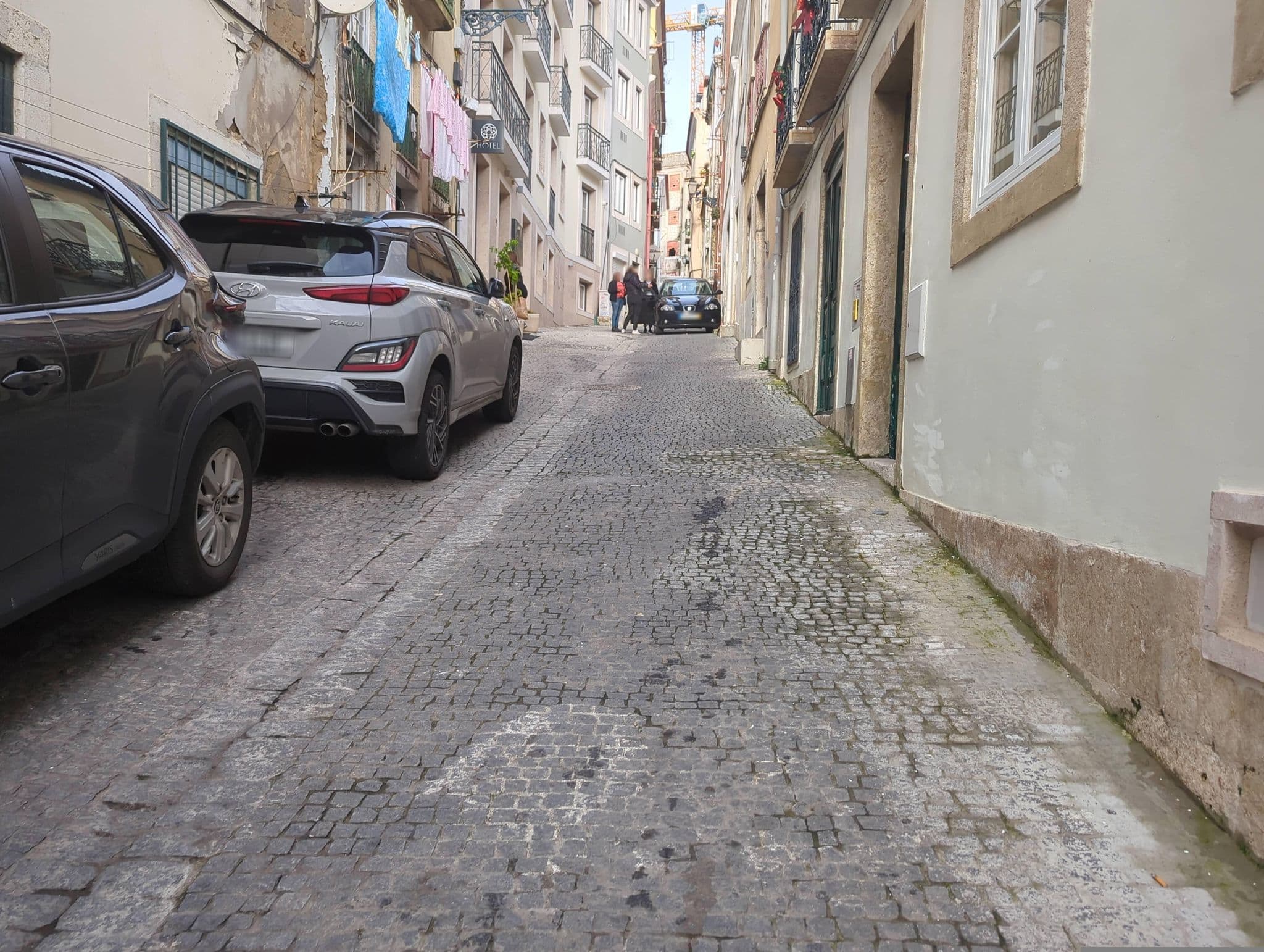 Street view near Travessa Do Terreirinho 11, Graça — © claudiop (CC BY-SA · Mapillary)