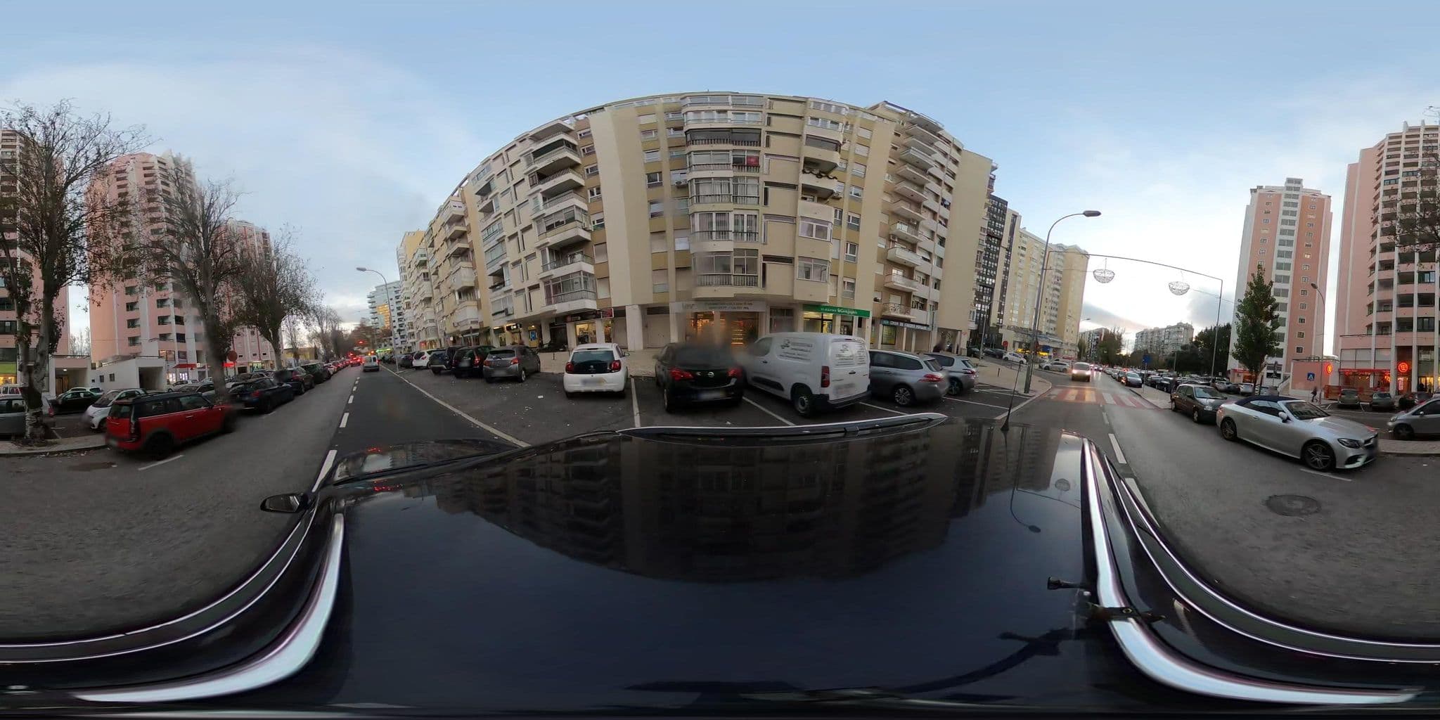 Street view near M'ar de ar muralhas, Sete Rios — © filohipo (CC BY-SA · Mapillary)