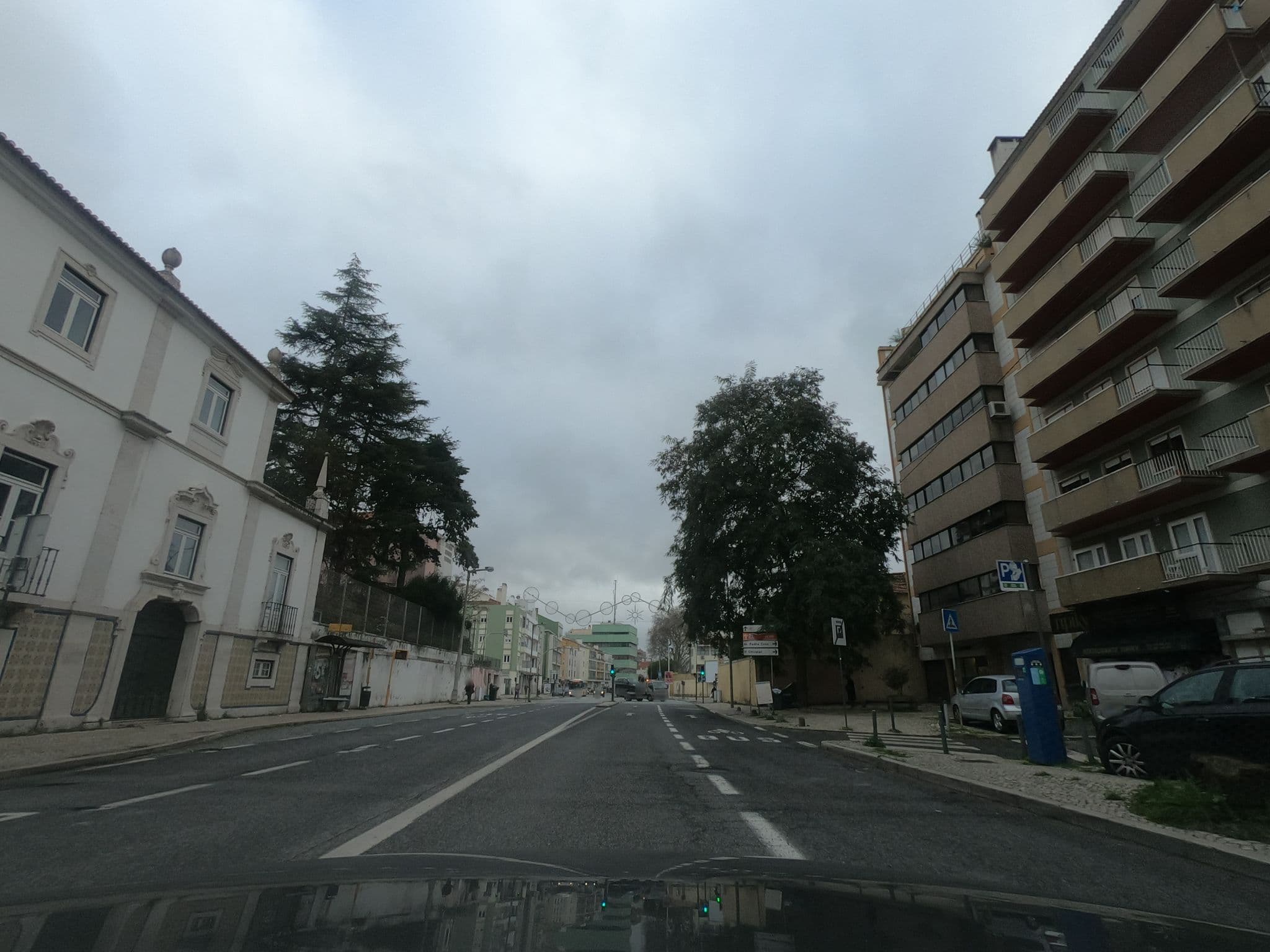 Street view near Ensaio de Comida - Restauração e Hotelaria, Lumiar — © filohipo (CC BY-SA · Mapillary)