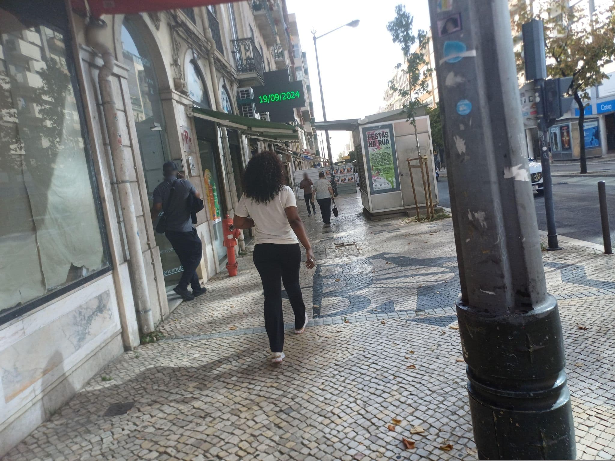 Street view near TSAR Hotel Lisbon, São Jorge de Arroios — © beer119 (CC BY-SA · Mapillary)