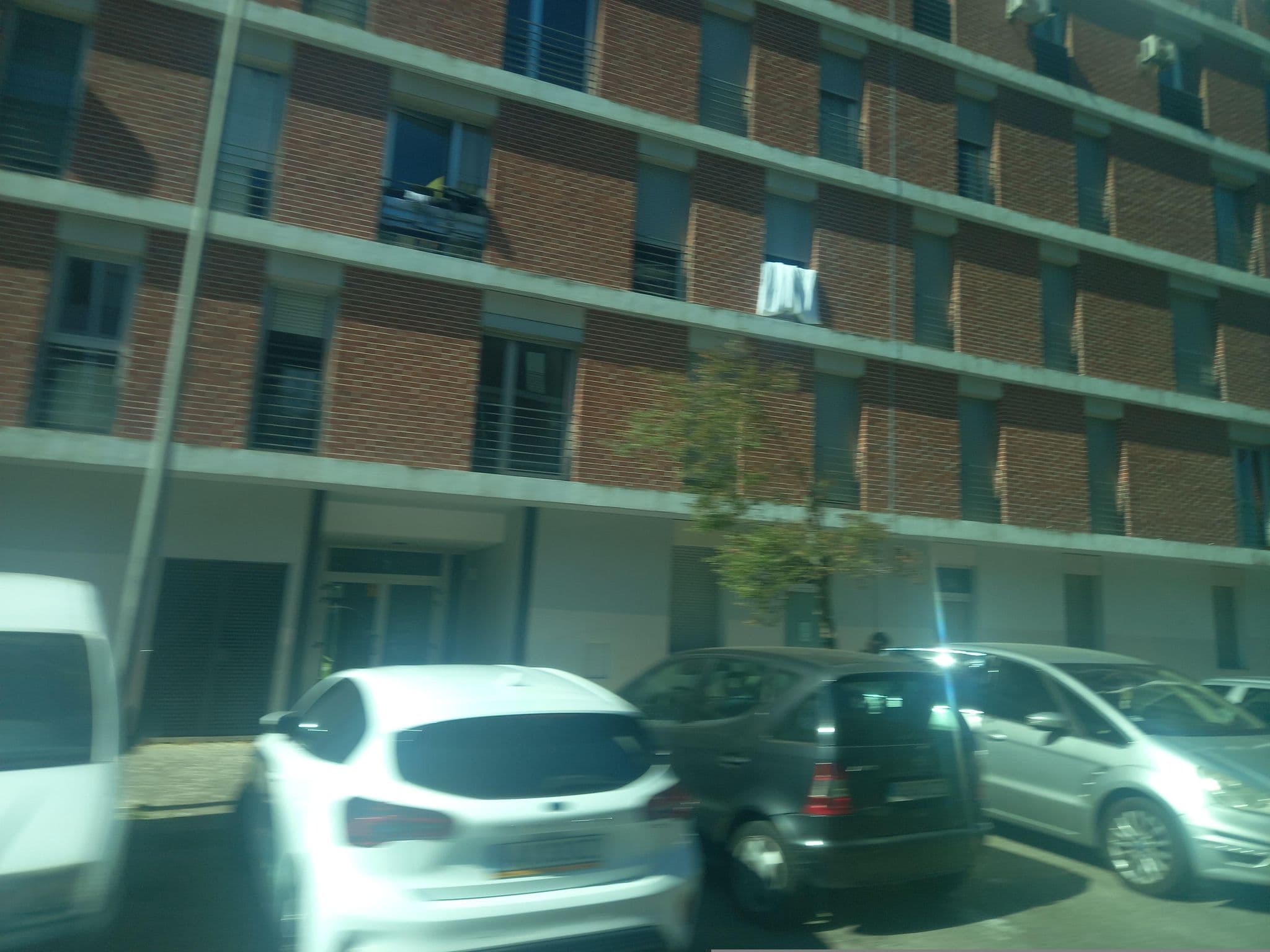 Street view near Hostel erboN, Lumiar — © danielagos12 (CC BY-SA · Mapillary)