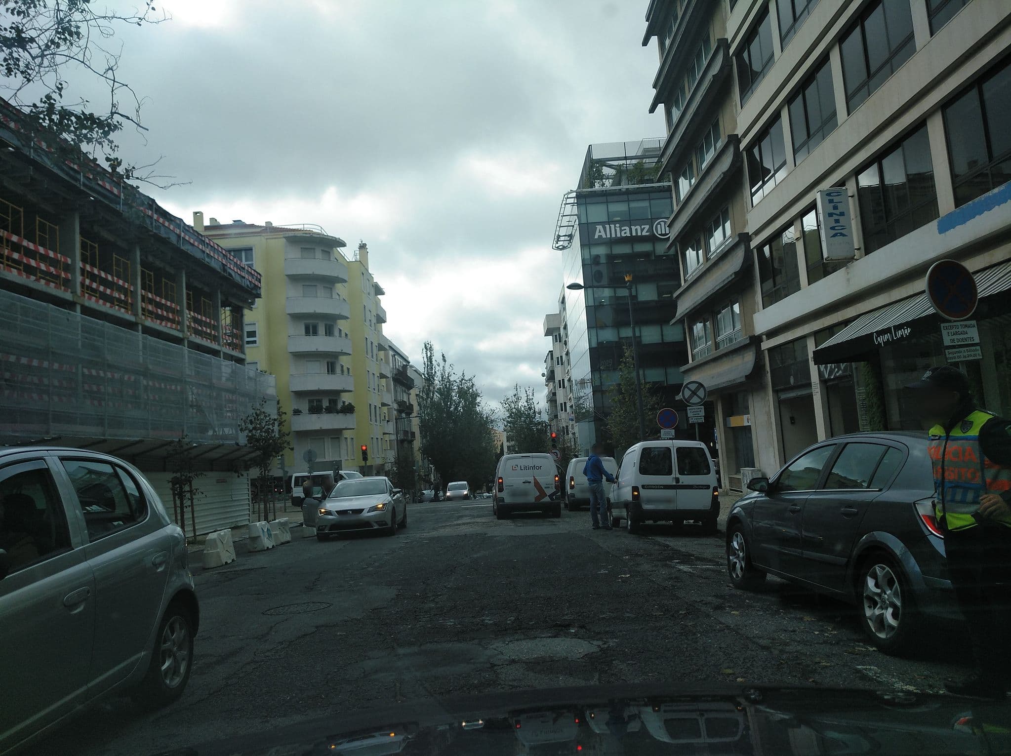 Street view near Lumen Lisboa Hotel, Lisbon — © filohipo (CC BY-SA · Mapillary)