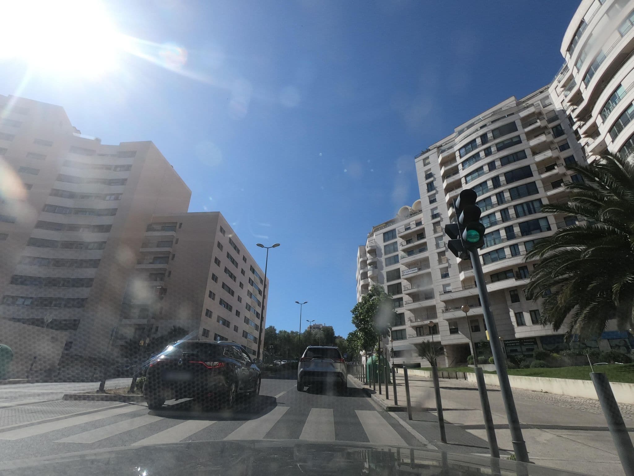 Street view near Finland, Campolide — © filohipo (CC BY-SA · Mapillary)