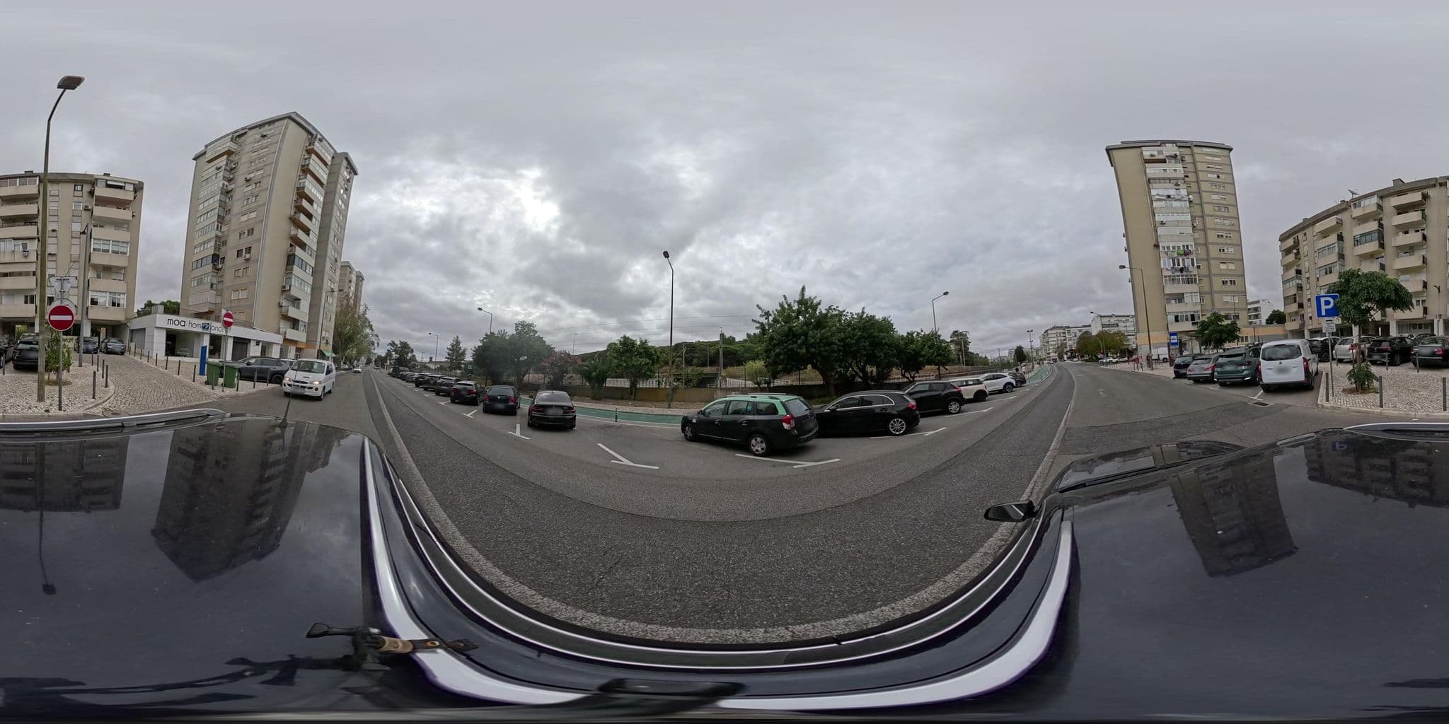 Street view near Empresa das Águas Minero-Medicinais de Caldelas - Sociedade Anónima, Benfica — © filohipo (CC BY-SA · Mapillary)