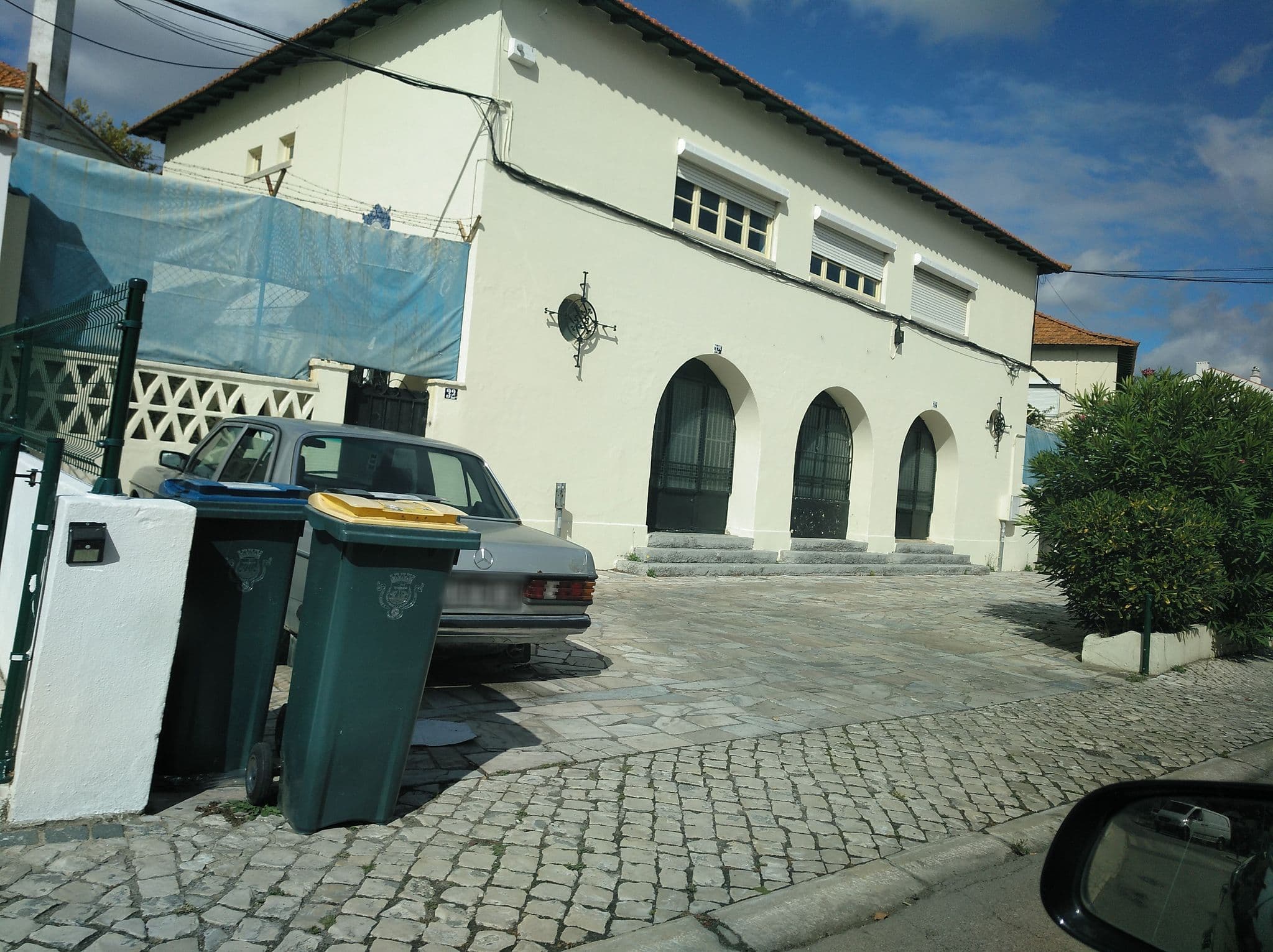 Street view near Lisbon Cosy Hostel, Olivais — © filohipo (CC BY-SA · Mapillary)