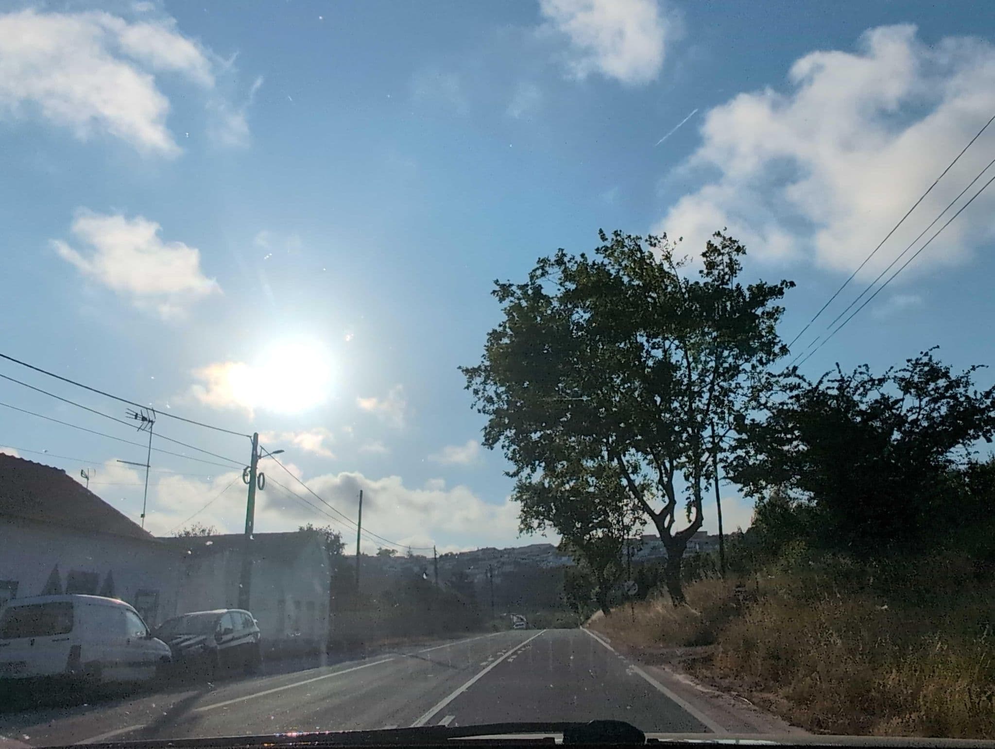Street view near Hotel Mansão da Torre, Óbidos — © dominoesbase17 (CC BY-SA · Mapillary)