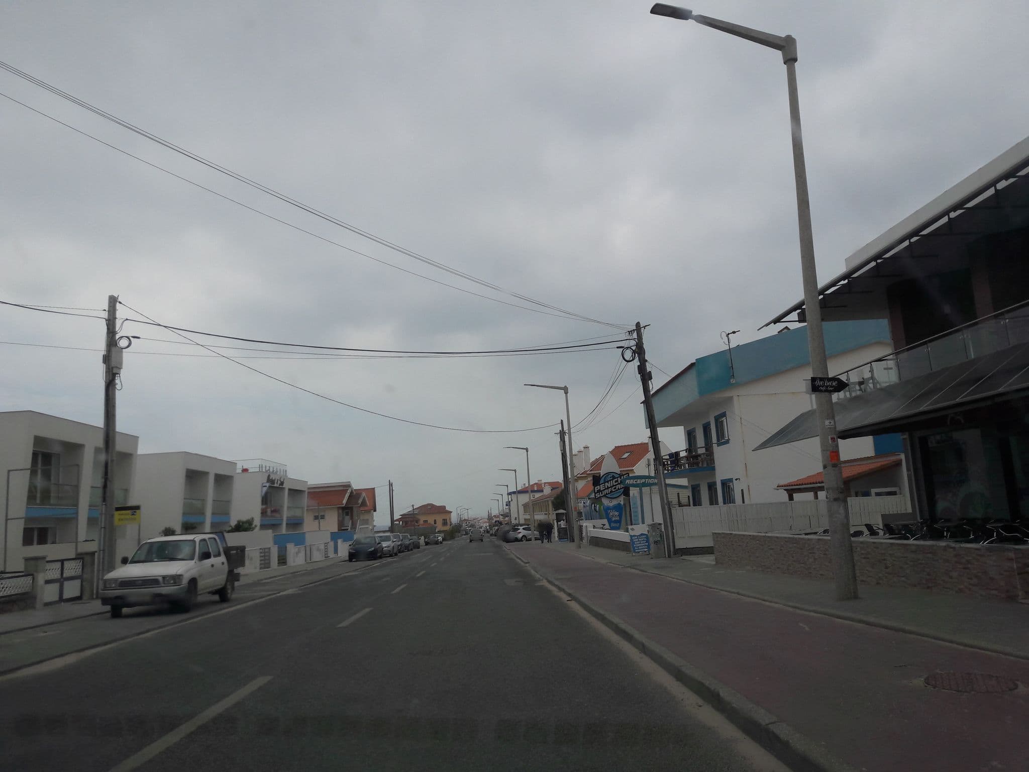 Street view near Baleal Inn, Ferrel — © ggeographer (CC BY-SA · Mapillary)