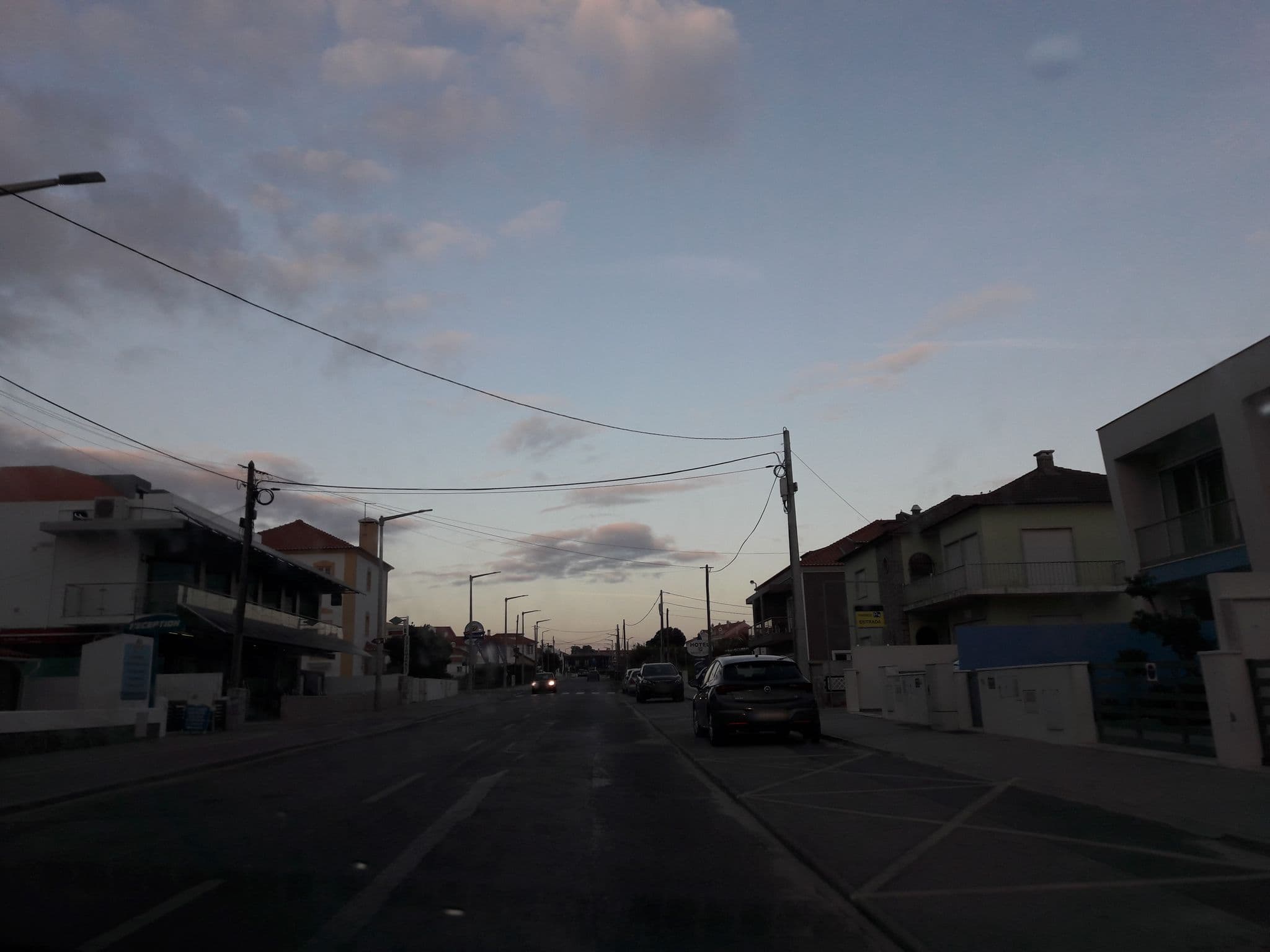 Street view near Peniche Surf Camp, Ferrel — © ggeographer (CC BY-SA · Mapillary)