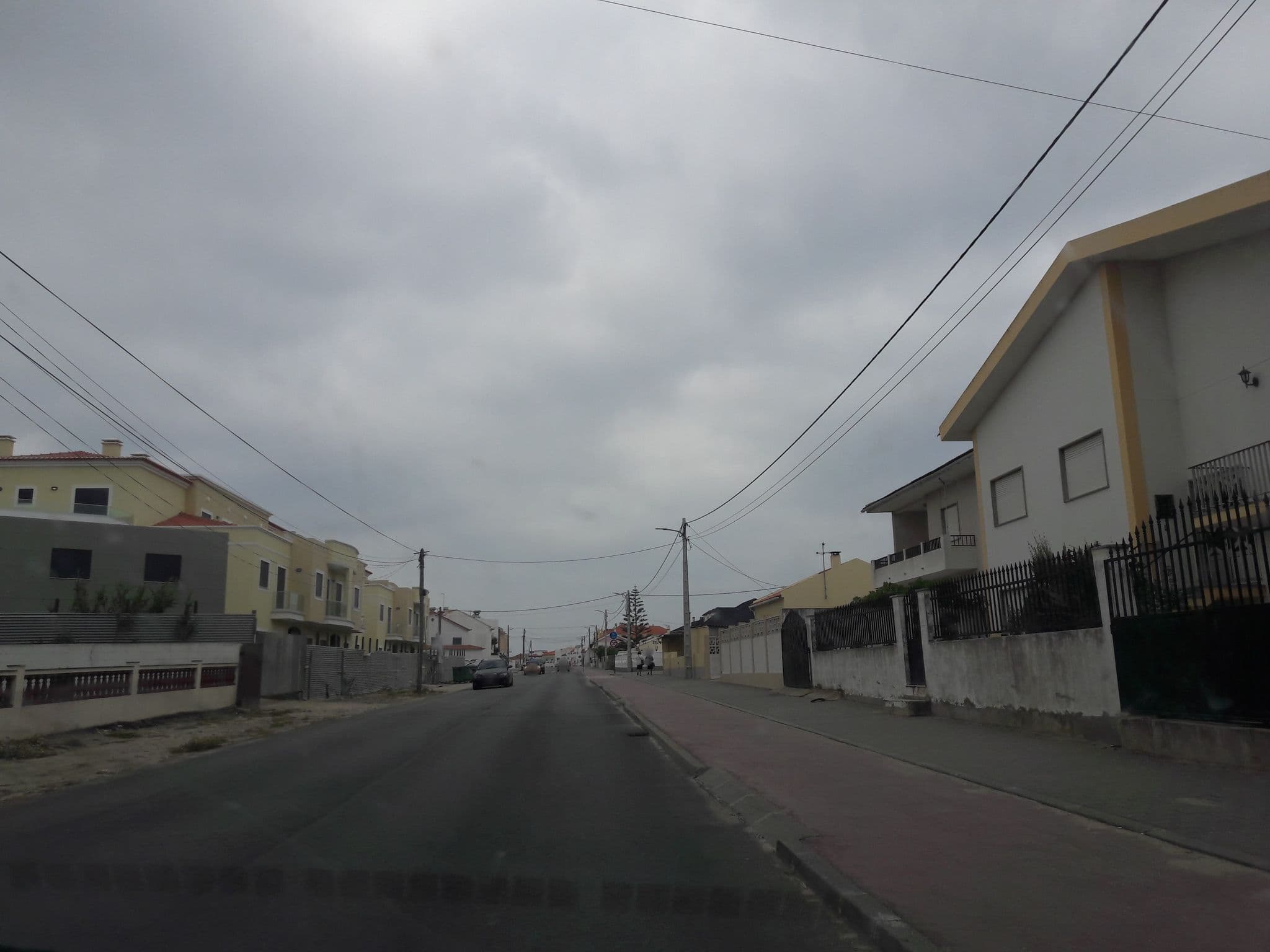 Street view near Baleal Sol Alojamentos, Ferrel — © ggeographer (CC BY-SA · Mapillary)