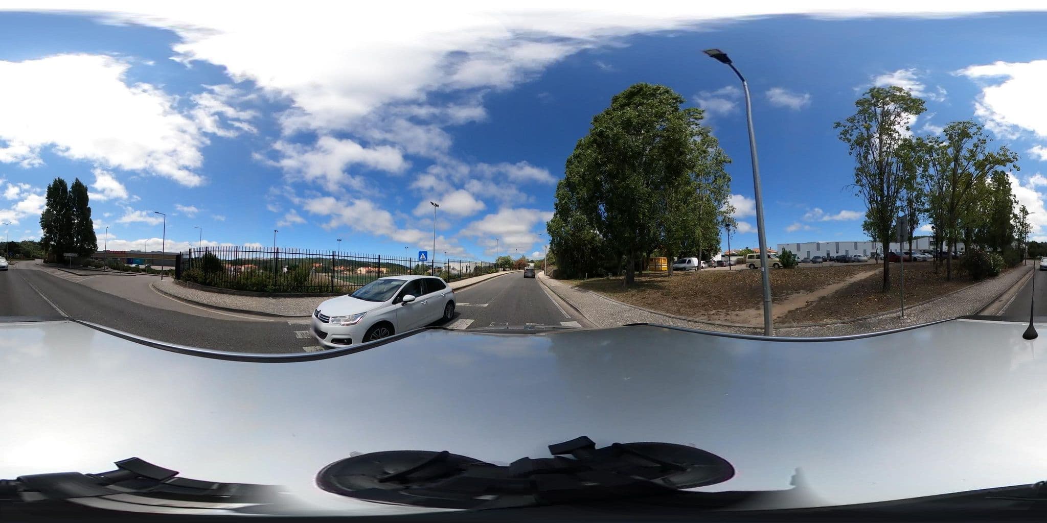 Street view near Patio Das Margridas, Óbidos — © waldyrious (CC BY-SA · Mapillary)