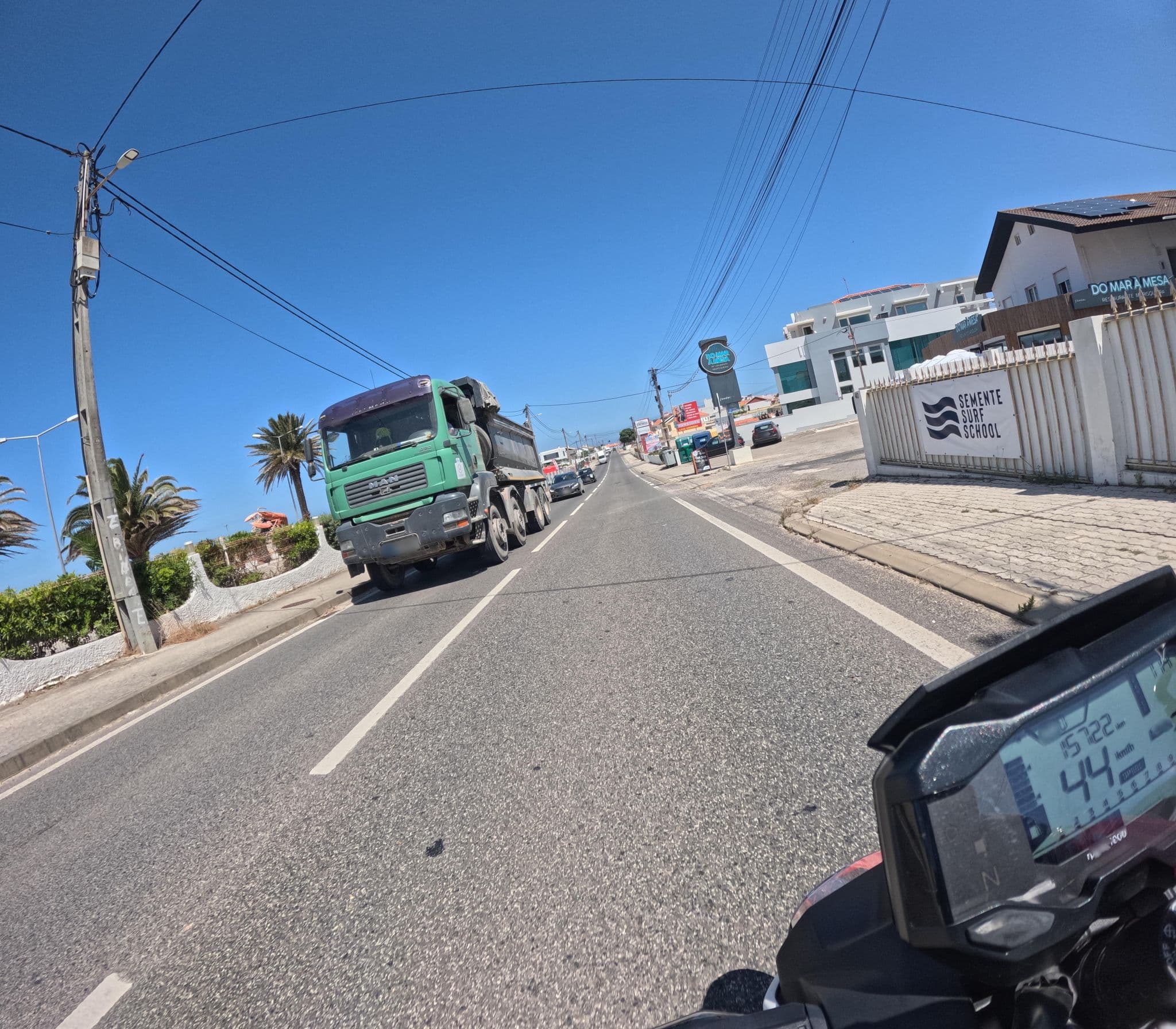 Street view near The Community Eiricera Surf Hostel, Santo Isidoro — © danielagos12 (CC BY-SA · Mapillary)