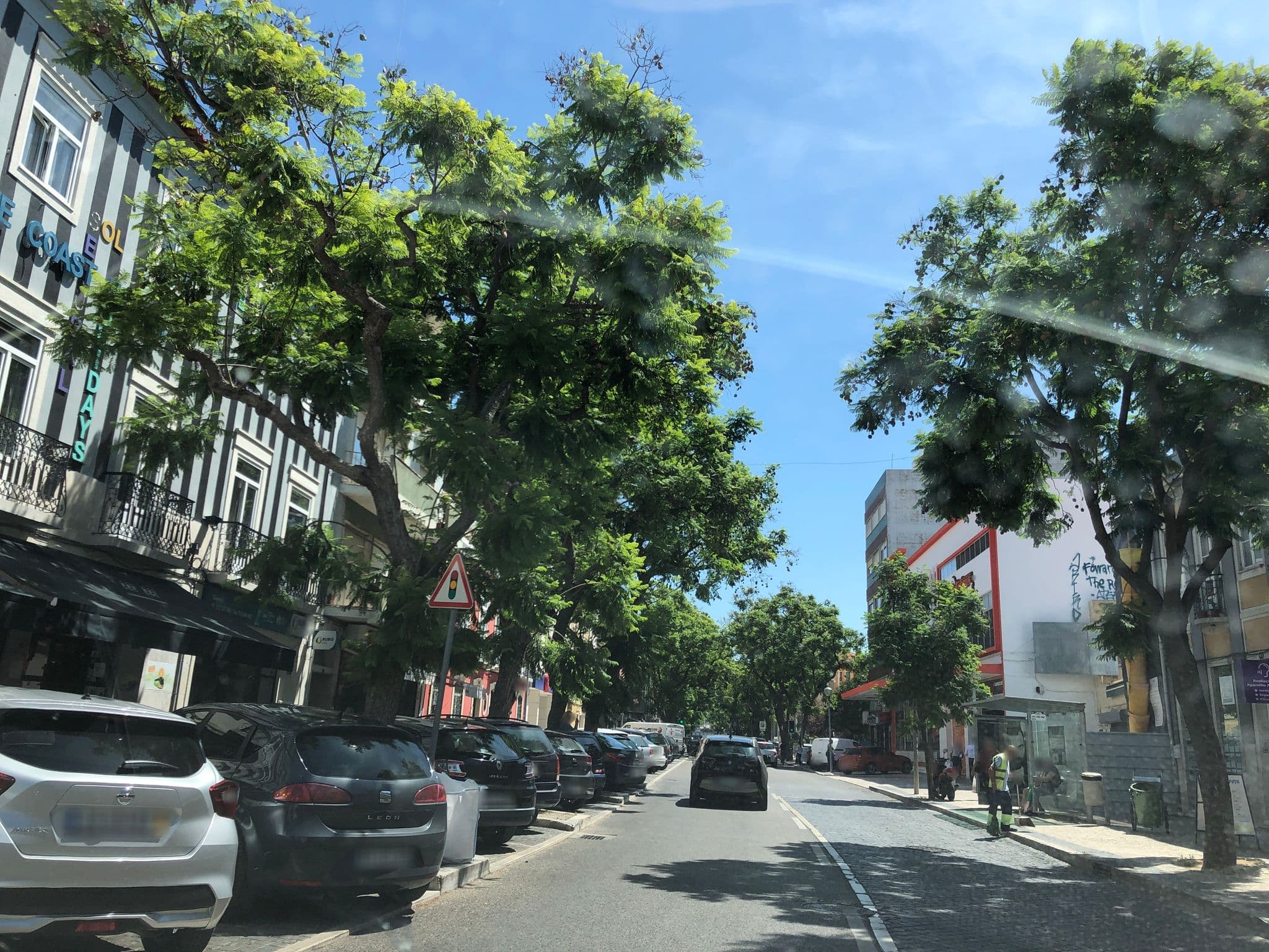 Street view near Blue Coast, Setúbal — © sanjorgepinho (CC BY-SA · Mapillary)