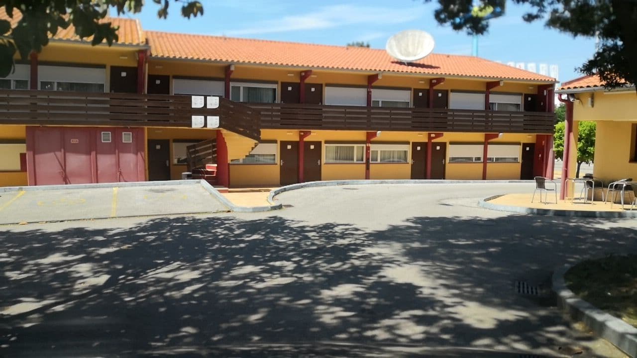 Street view near Campanile Hotel & Restaurant, Setúbal — © sanjorgepinho (CC BY-SA · Mapillary)