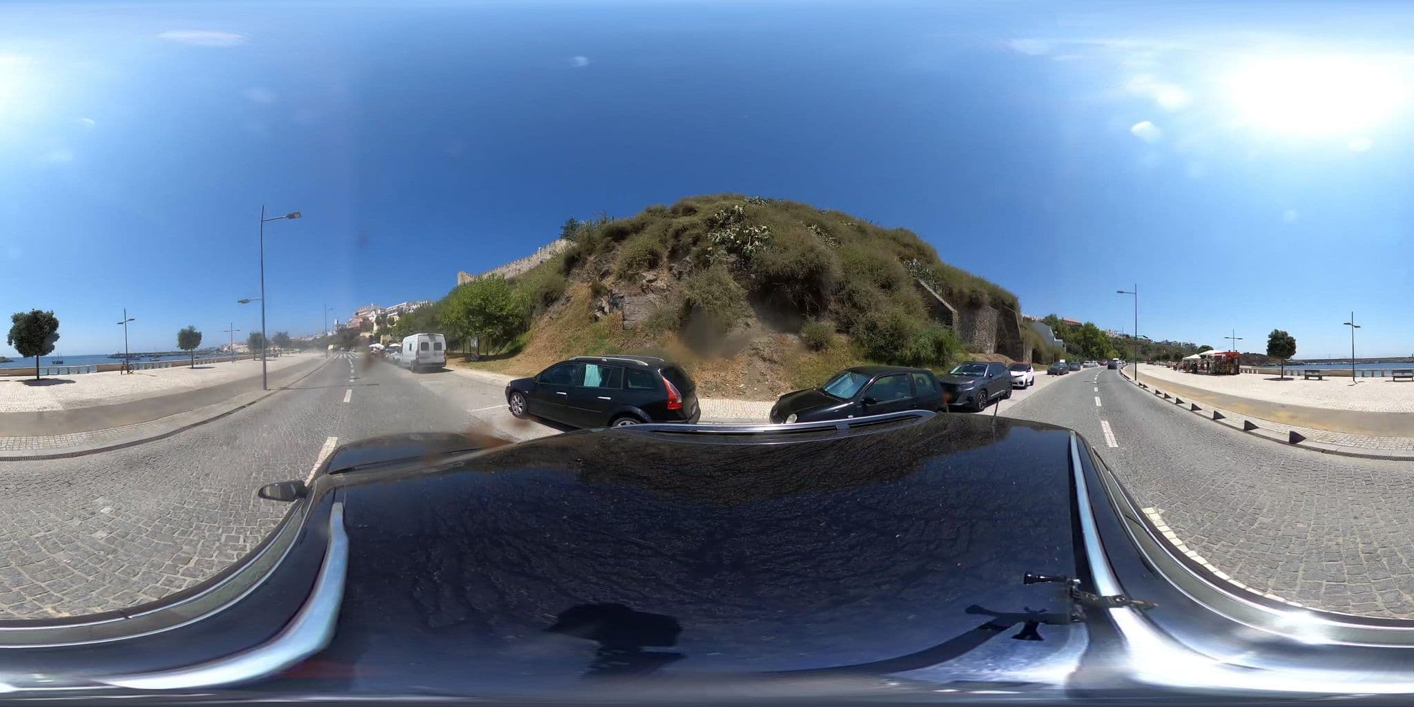 Street view near Pensão Fredmar, Sines — © filohipo (CC BY-SA · Mapillary)