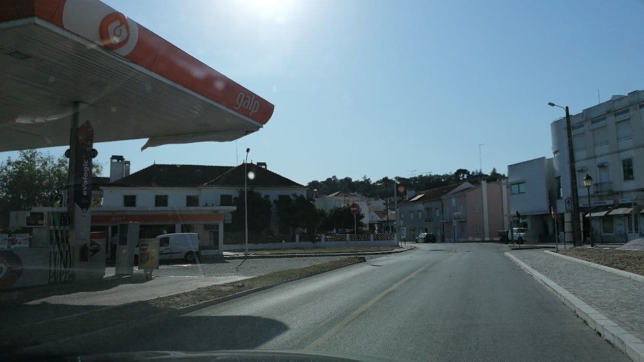Street view near Casa do Rio Sorraia, Coruche — © sanjorgepinho (CC BY-SA · Mapillary)