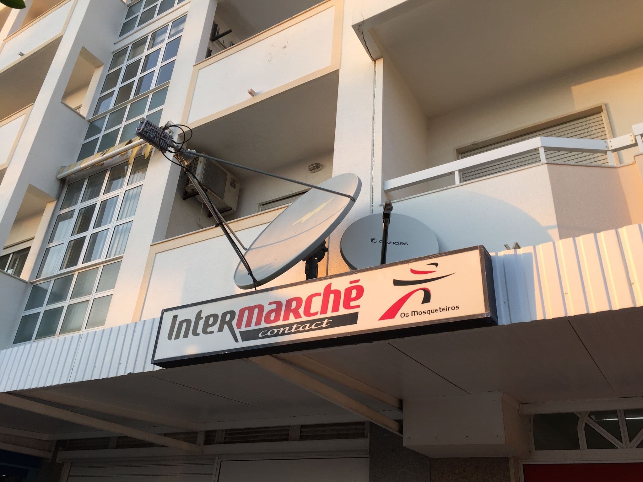 Street view near Monte Gordo Beachview I By Homing, Monte Gordo — © ankeric (CC BY-SA · Mapillary)