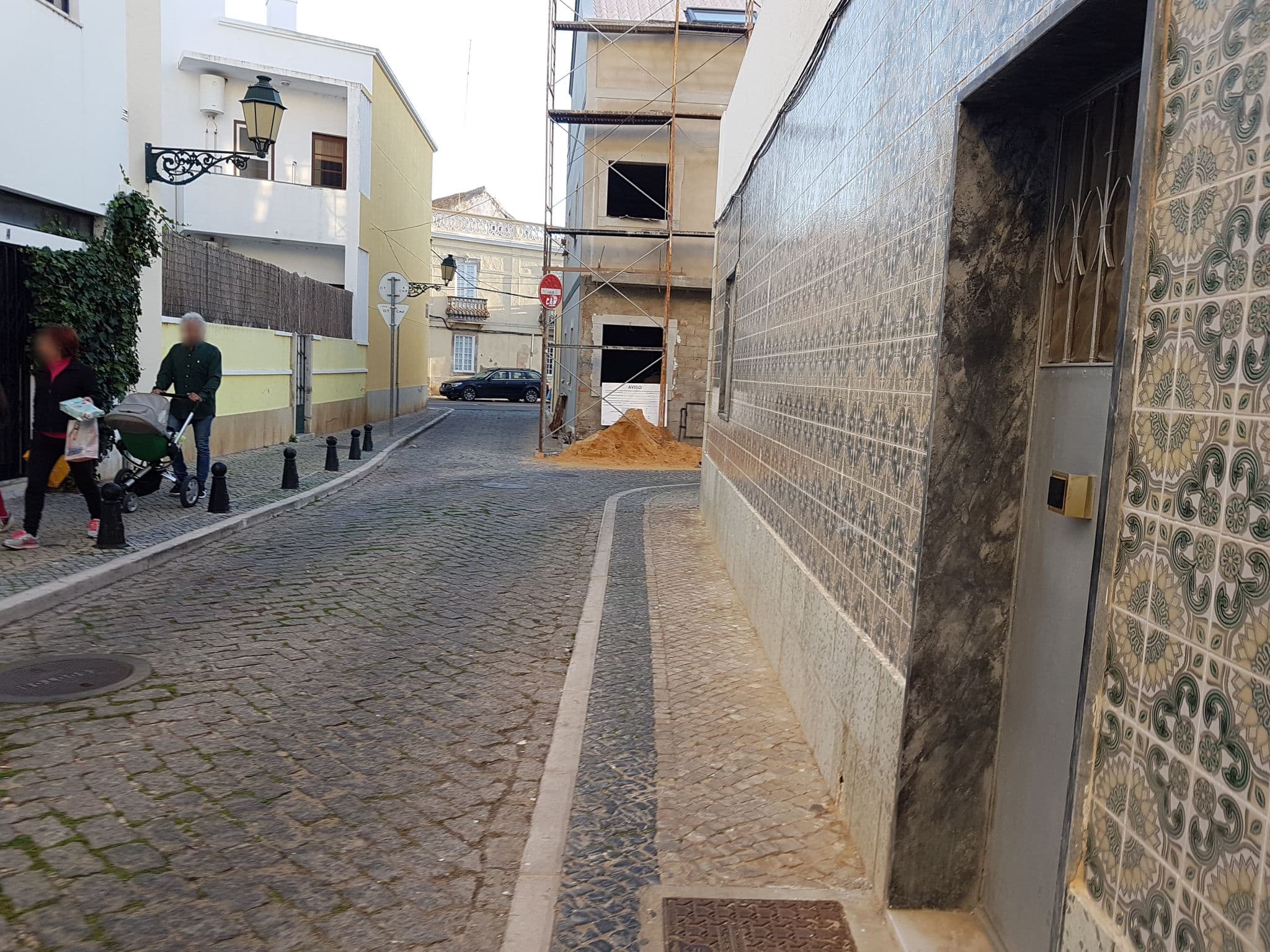 Street view near Faro Central - Holiday Apartments, Faro — © jopparn (CC BY-SA · Mapillary)