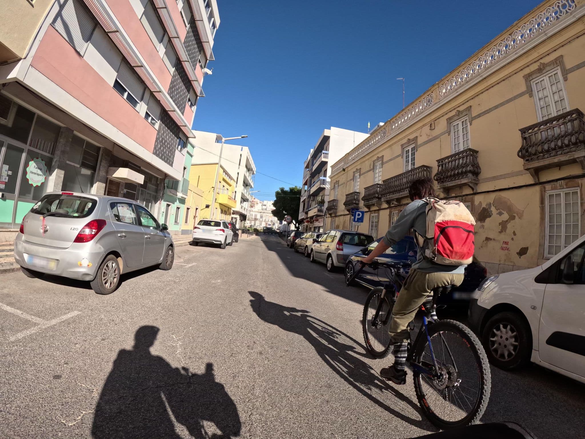 Street view near Casa Alagoa Apartments, Faro — © claudiop (CC BY-SA · Mapillary)