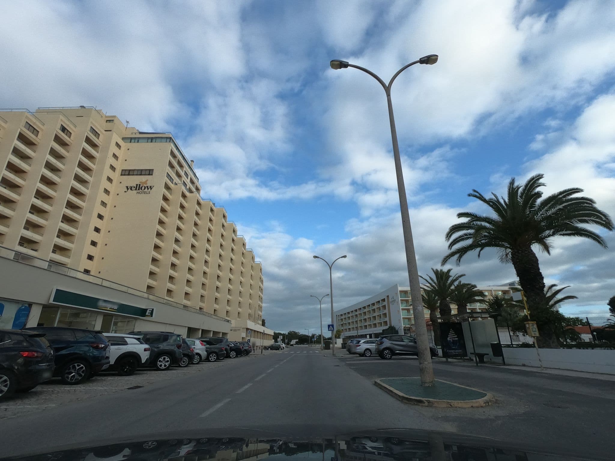 Street view near Annel's & Ilk's Bashroom, Monte Gordo — © filohipo (CC BY-SA · Mapillary)