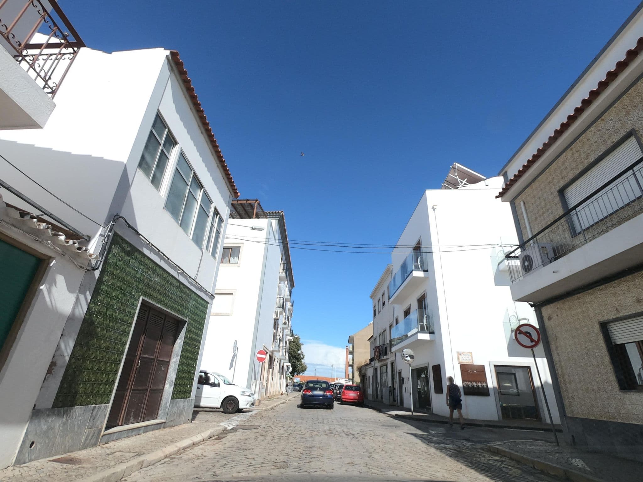 Street view near Por Do Sol, Tavira — © filohipo (CC BY-SA · Mapillary)