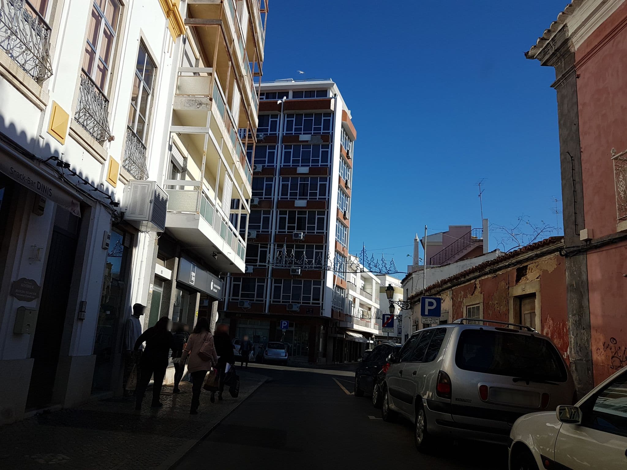 Street view near azothea, Faro — © jopparn (CC BY-SA · Mapillary)