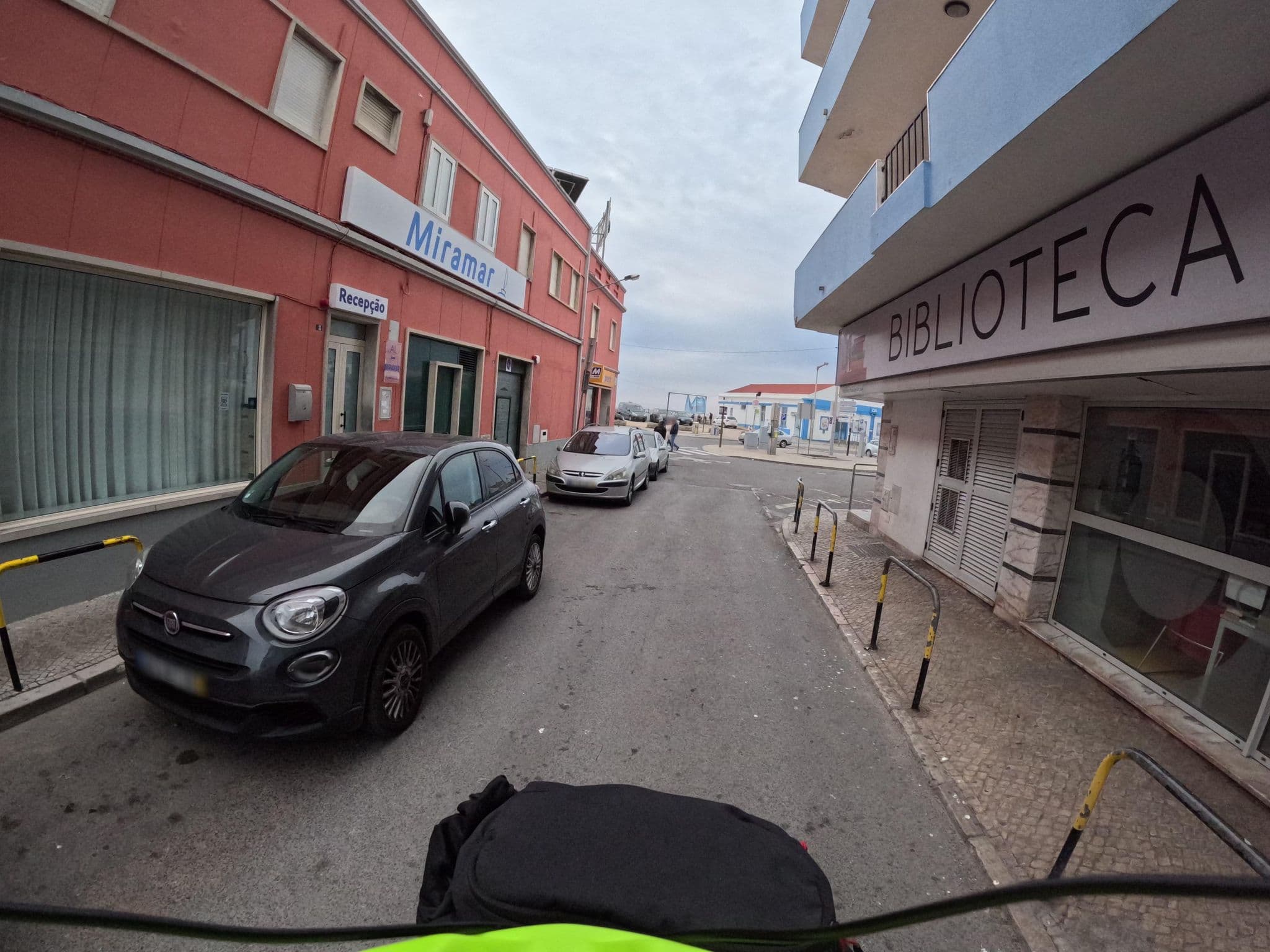 Street view near Residencial Romeu, Quarteira — © claudiop (CC BY-SA · Mapillary)