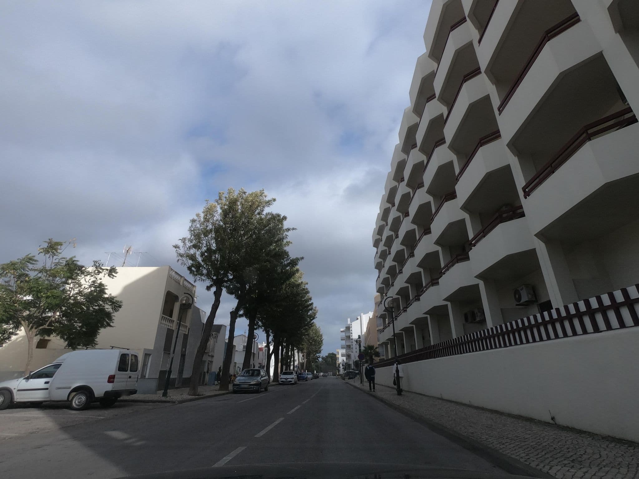 Street view near Hotel Apartamento Alba, Monte Gordo — © filohipo (CC BY-SA · Mapillary)