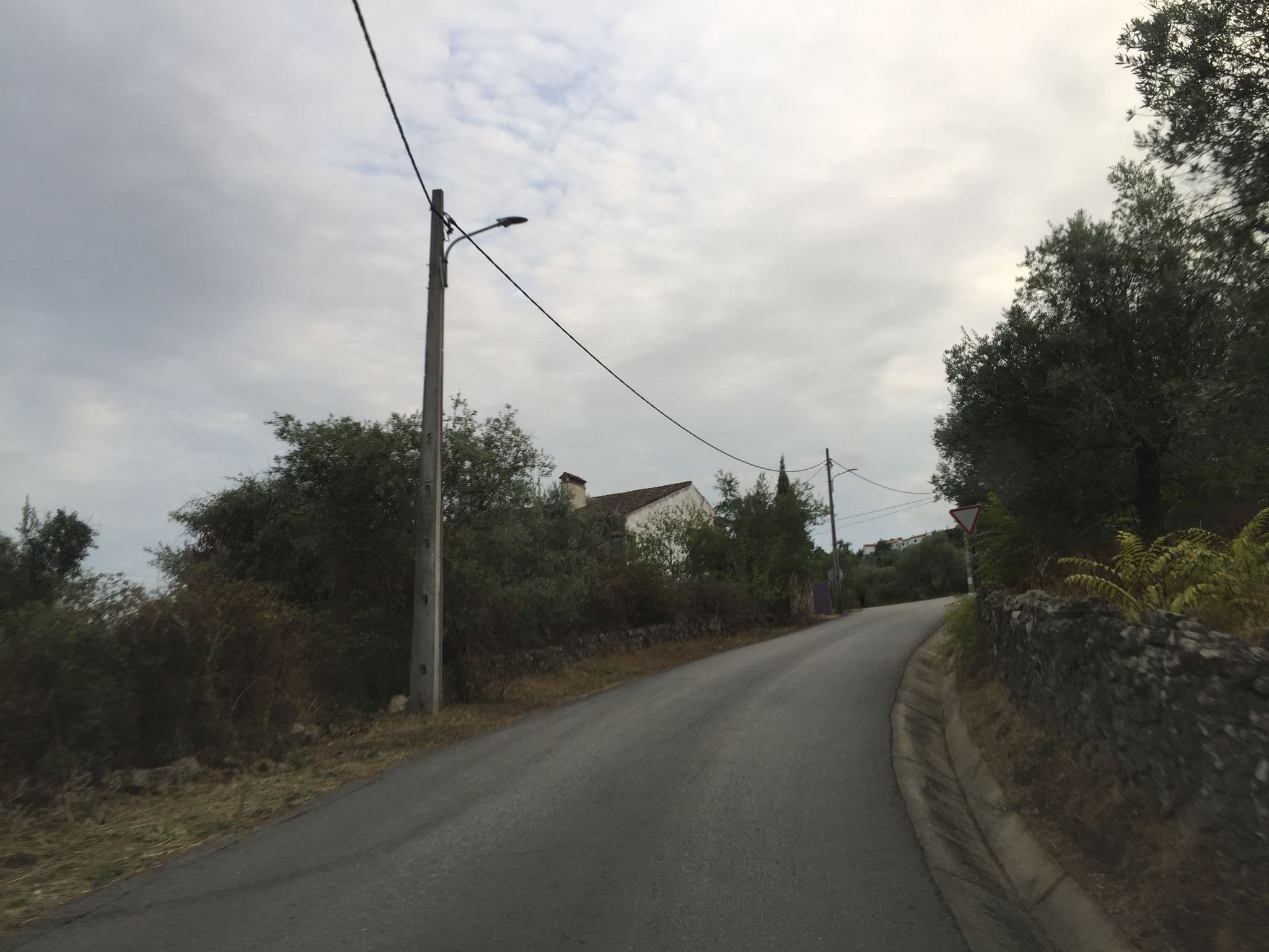 Street view near Convento Senhora da Vitória, Castelo de Vide — © ptmap (CC BY-SA · Mapillary)