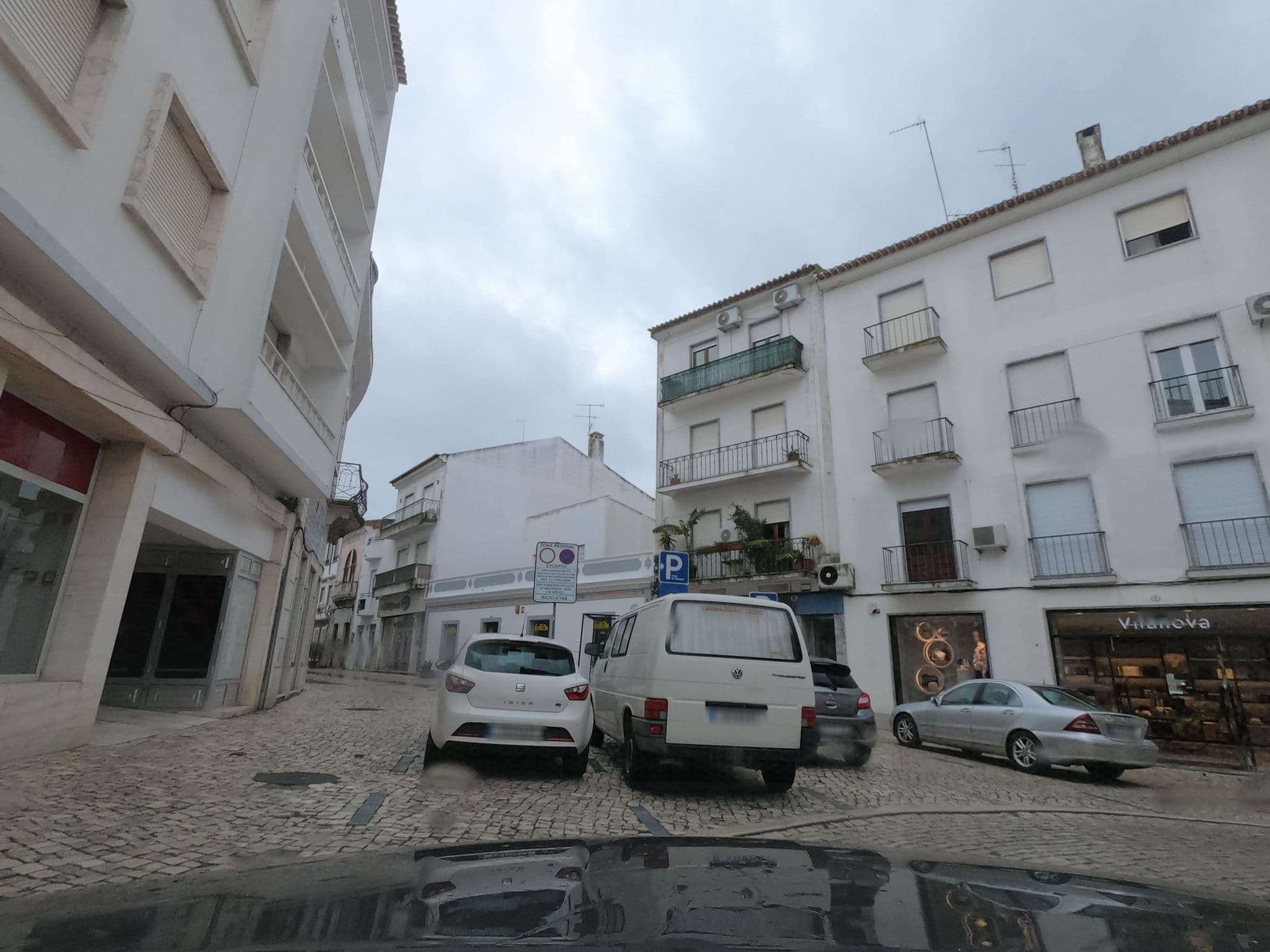 Street view near Residencial Cristina, Beja — © filohipo (CC BY-SA · Mapillary)