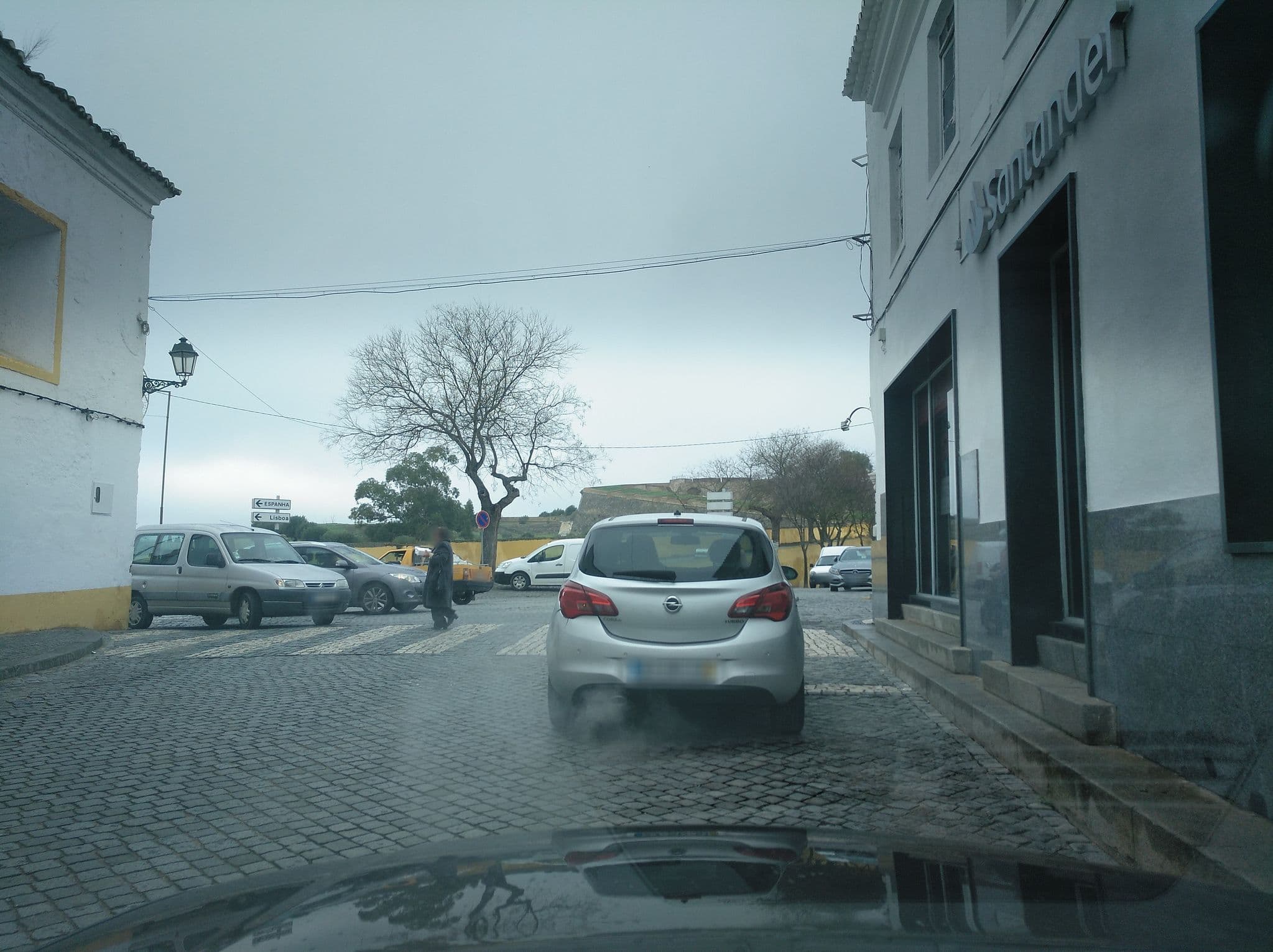 Street view near Terraços de Elvas I, Elvas — © filohipo (CC BY-SA · Mapillary)