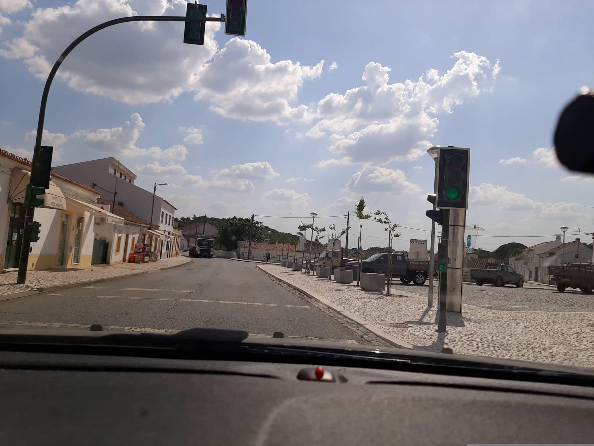 Street view near Monte da Marmeleira, Estremoz — © biomedica (CC BY-SA · Mapillary)