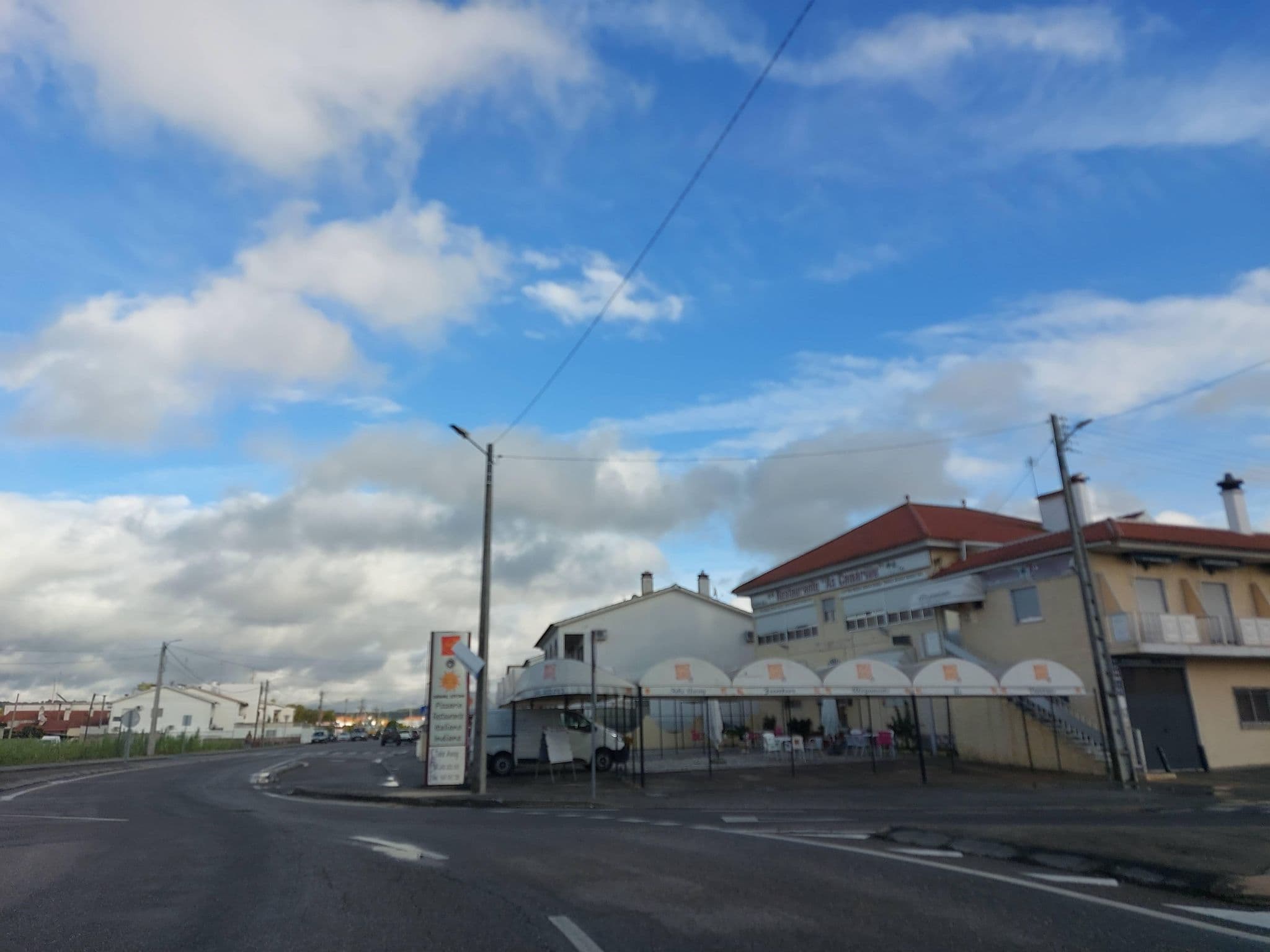 Street view near Residencial As Canárias, Ponte de Sôr — © 5rmft (CC BY-SA · Mapillary)