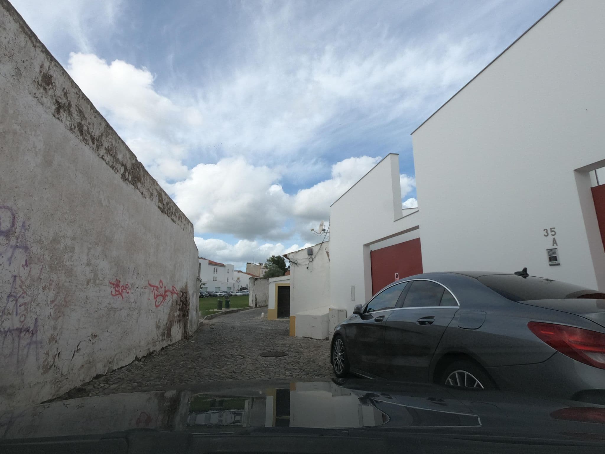 Street view near A Casa Da Ana, Évora — © filohipo (CC BY-SA · Mapillary)